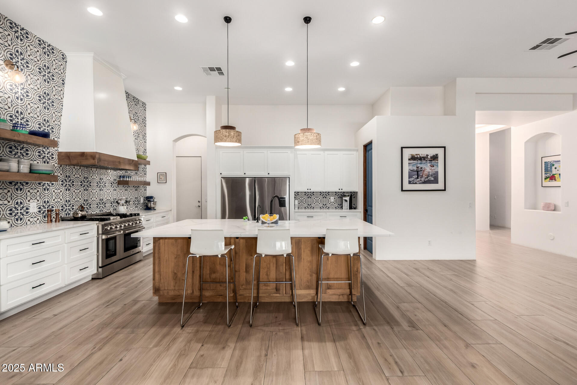 1611 W PEARCE Road
