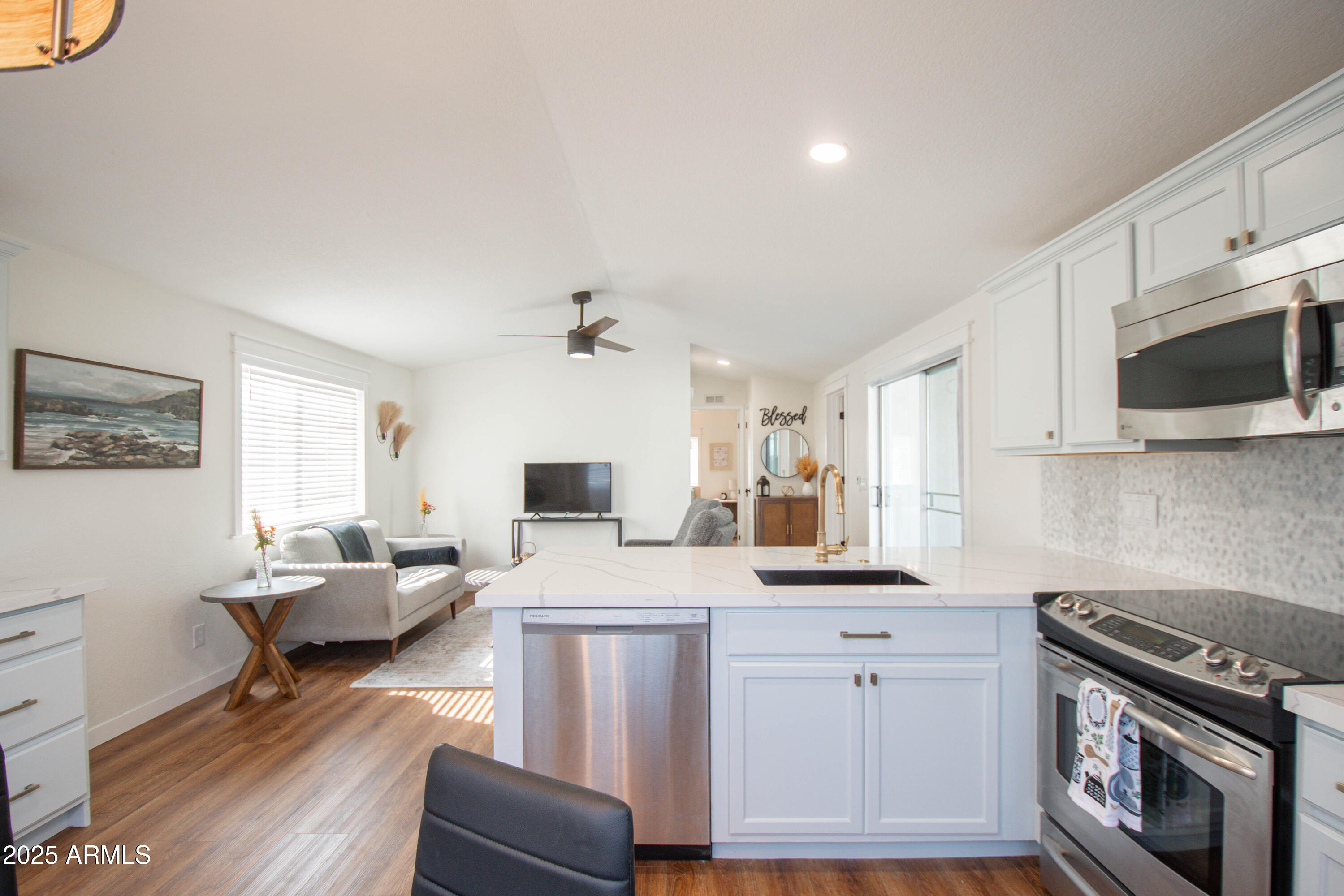 5735 E MCDOWELL Road, 129