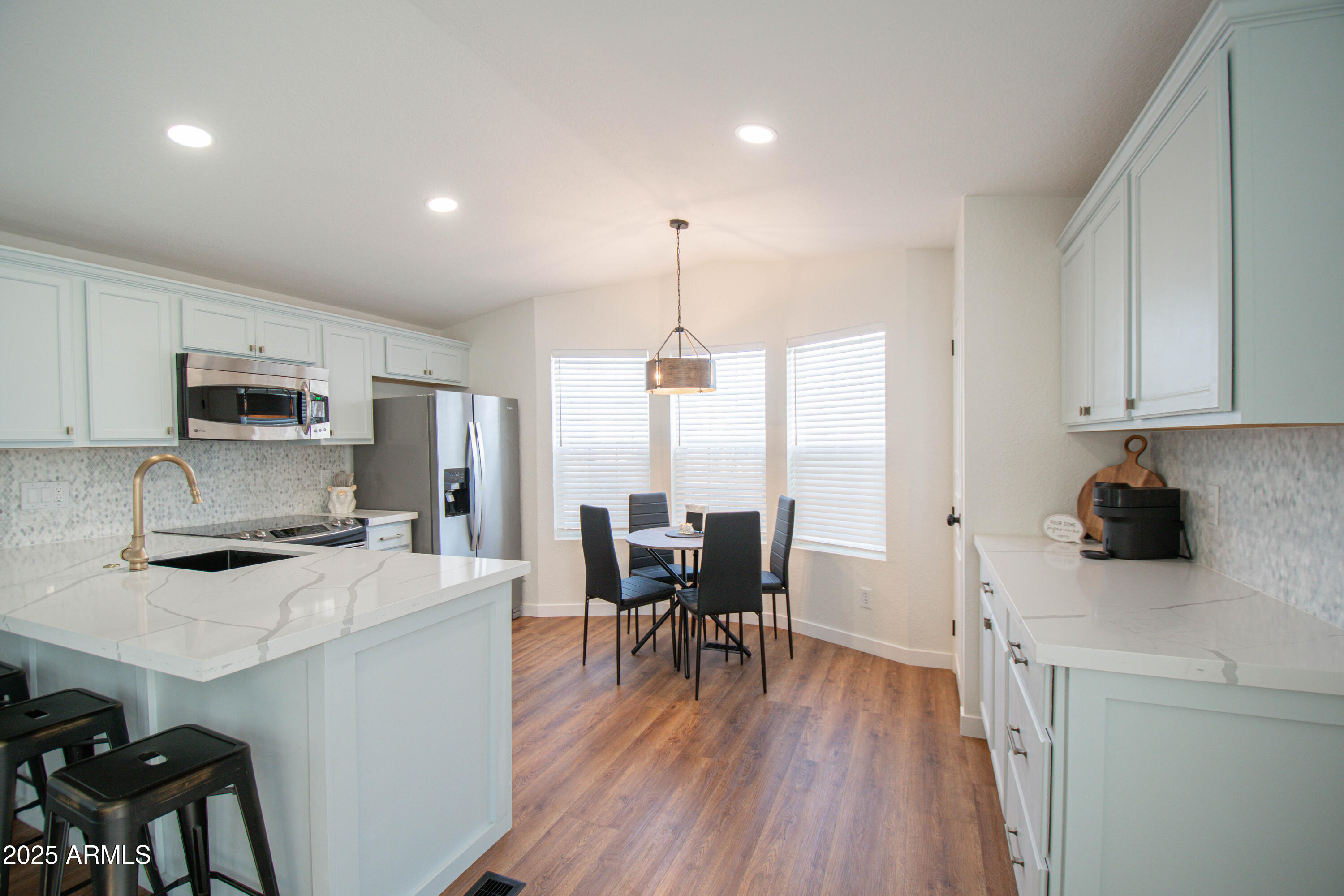 5735 E MCDOWELL Road, 129