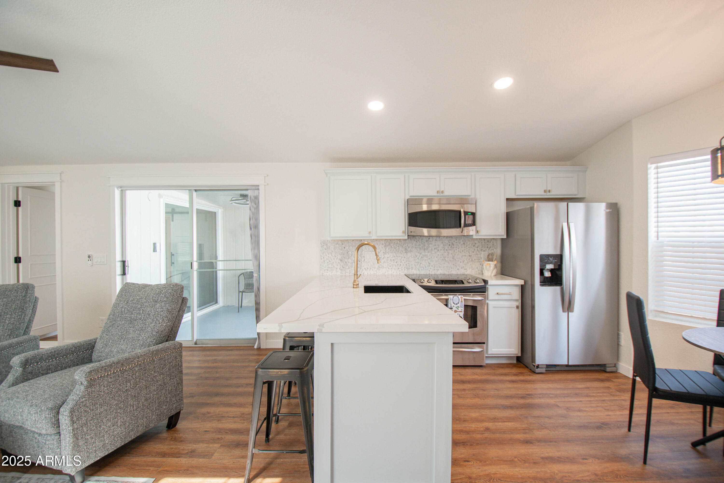 5735 E MCDOWELL Road, 129