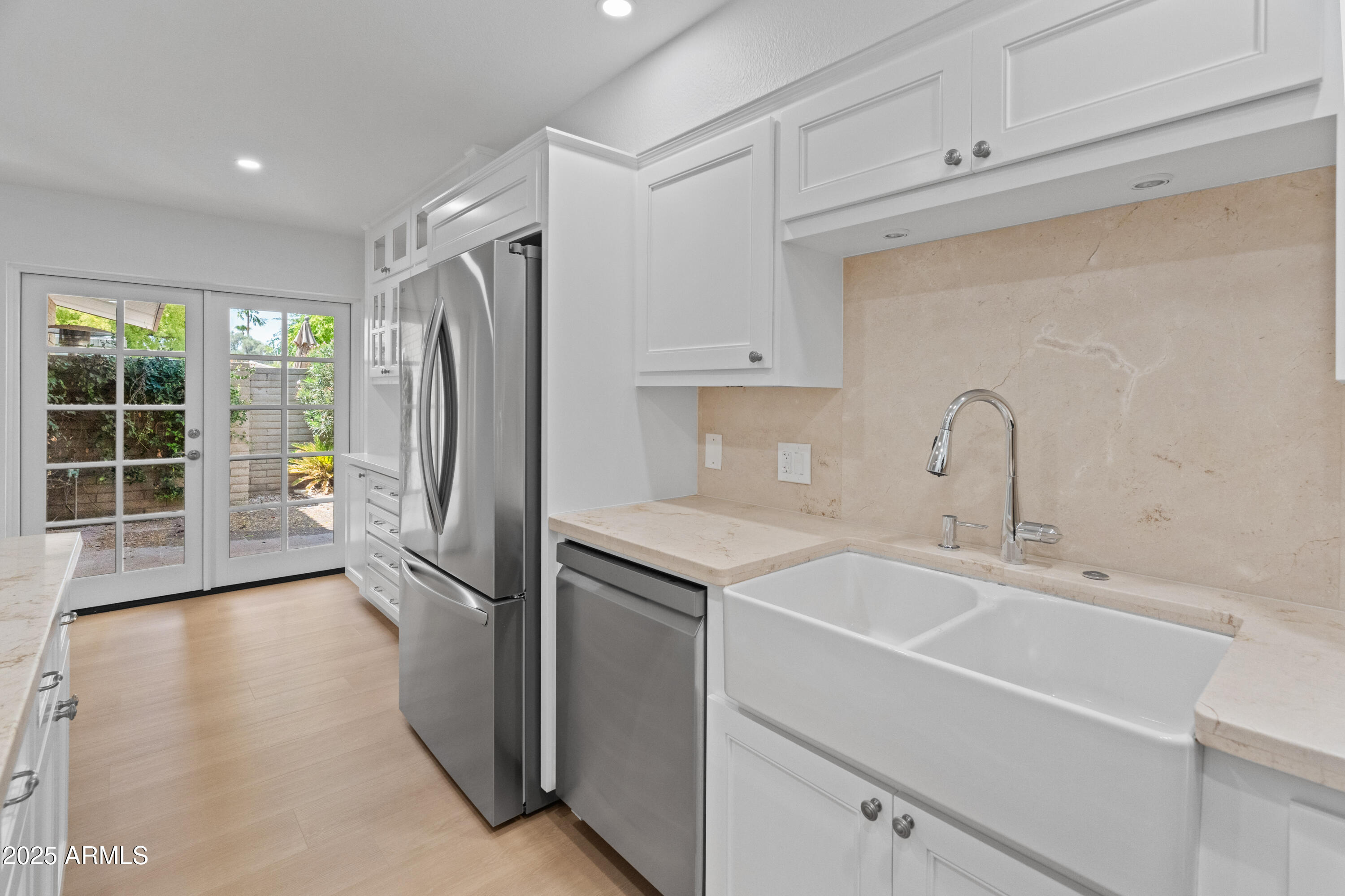 4800 N 68TH Street, 292