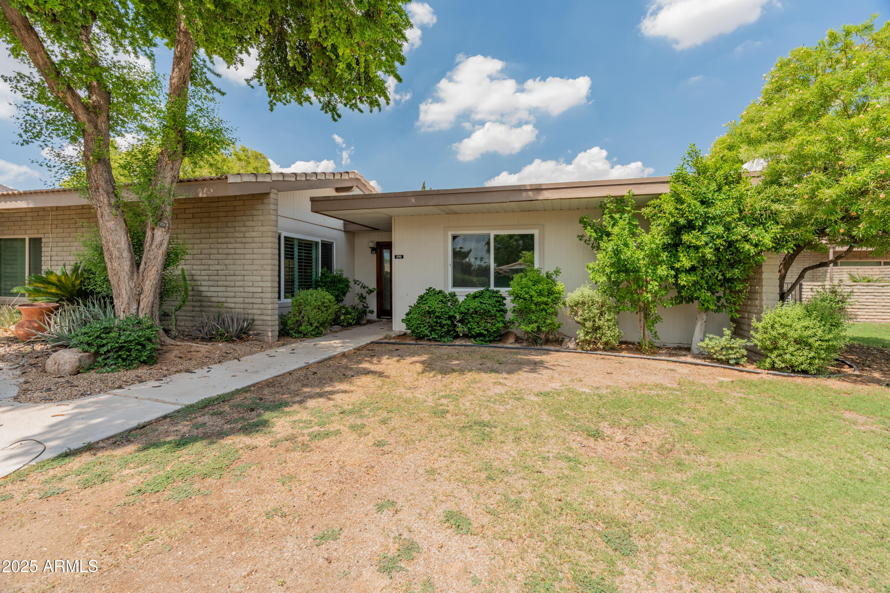 4800 N 68TH Street, 292