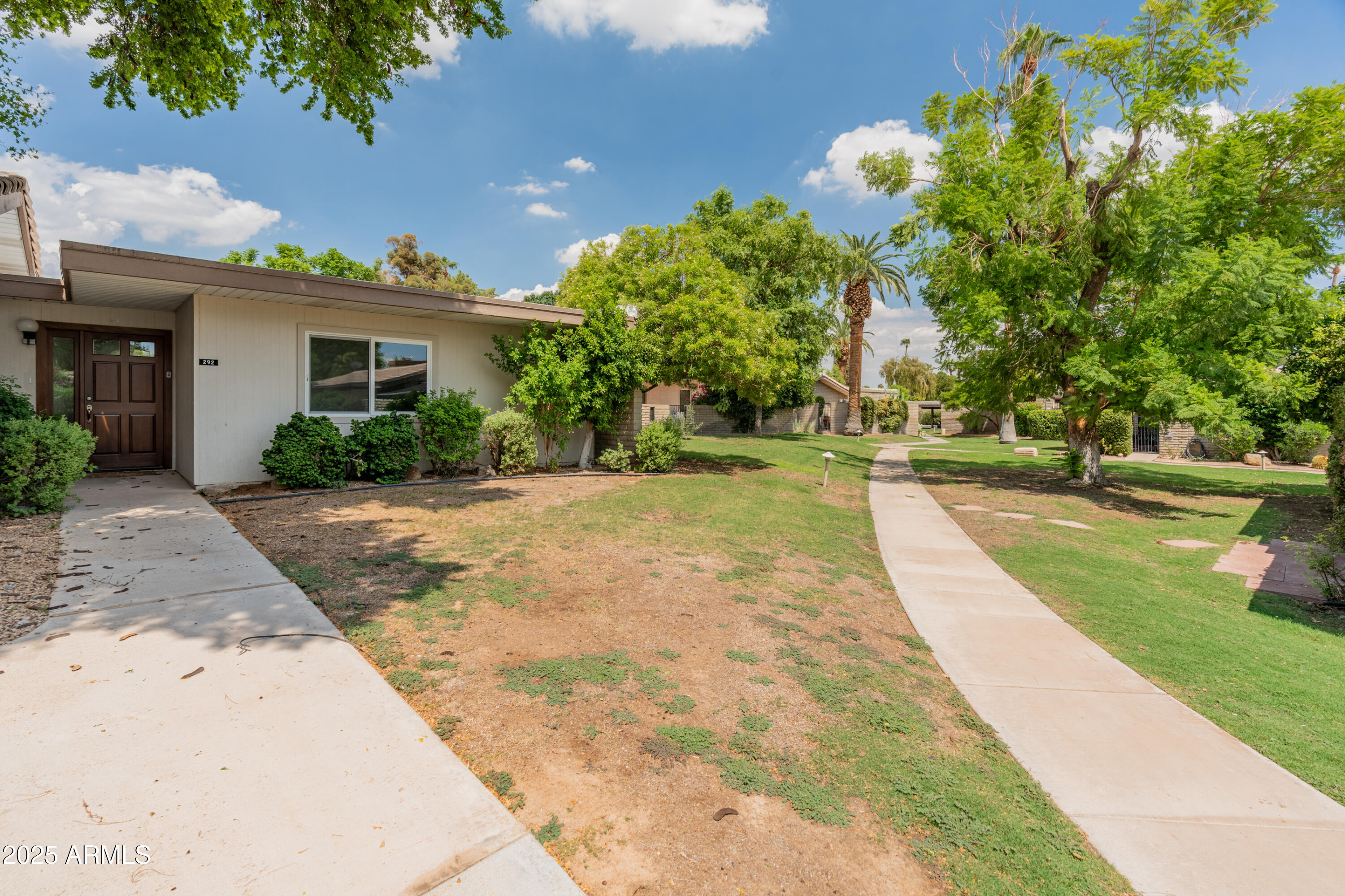 4800 N 68TH Street, 292