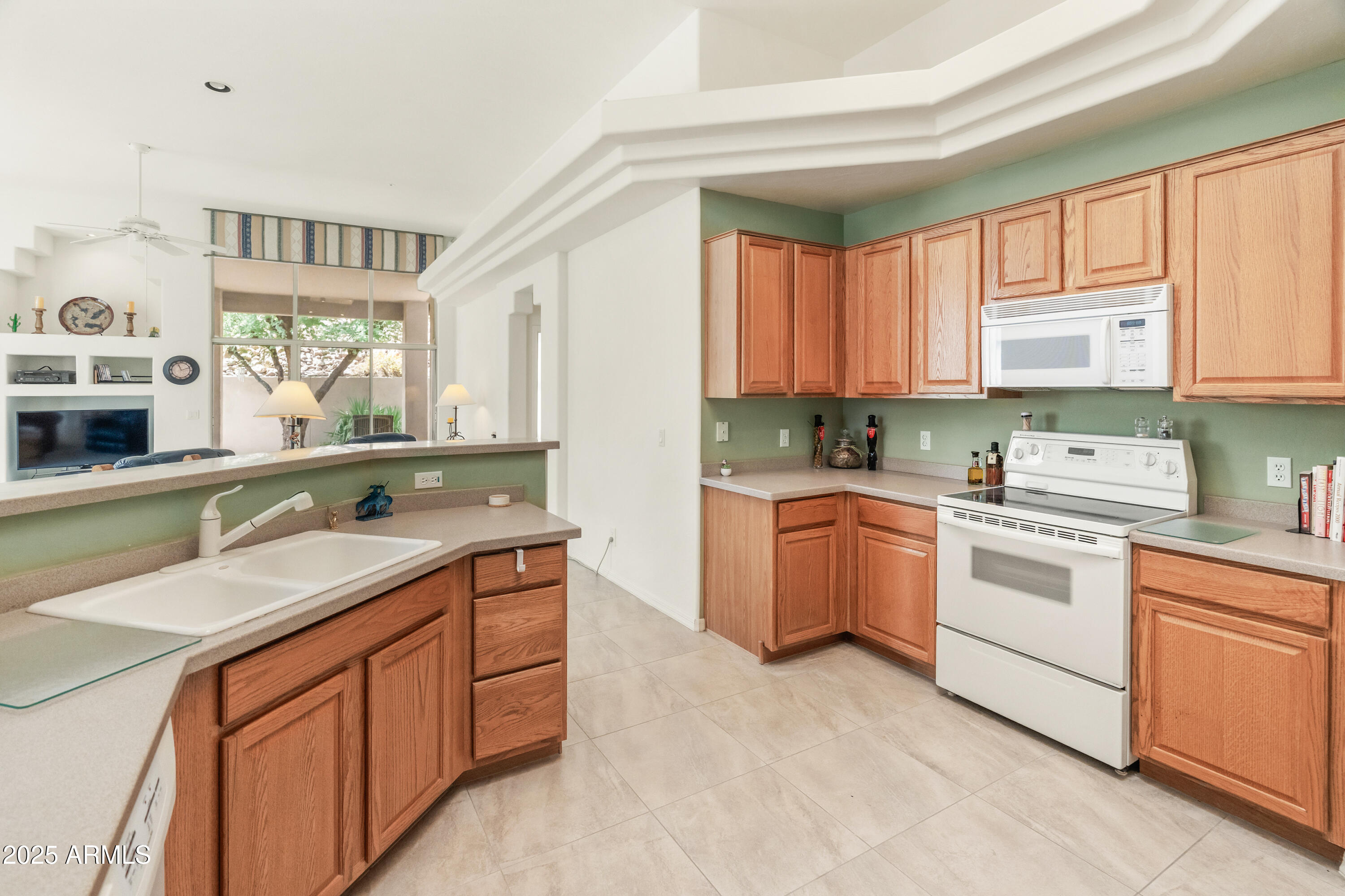 14321 E CHERYL Drive