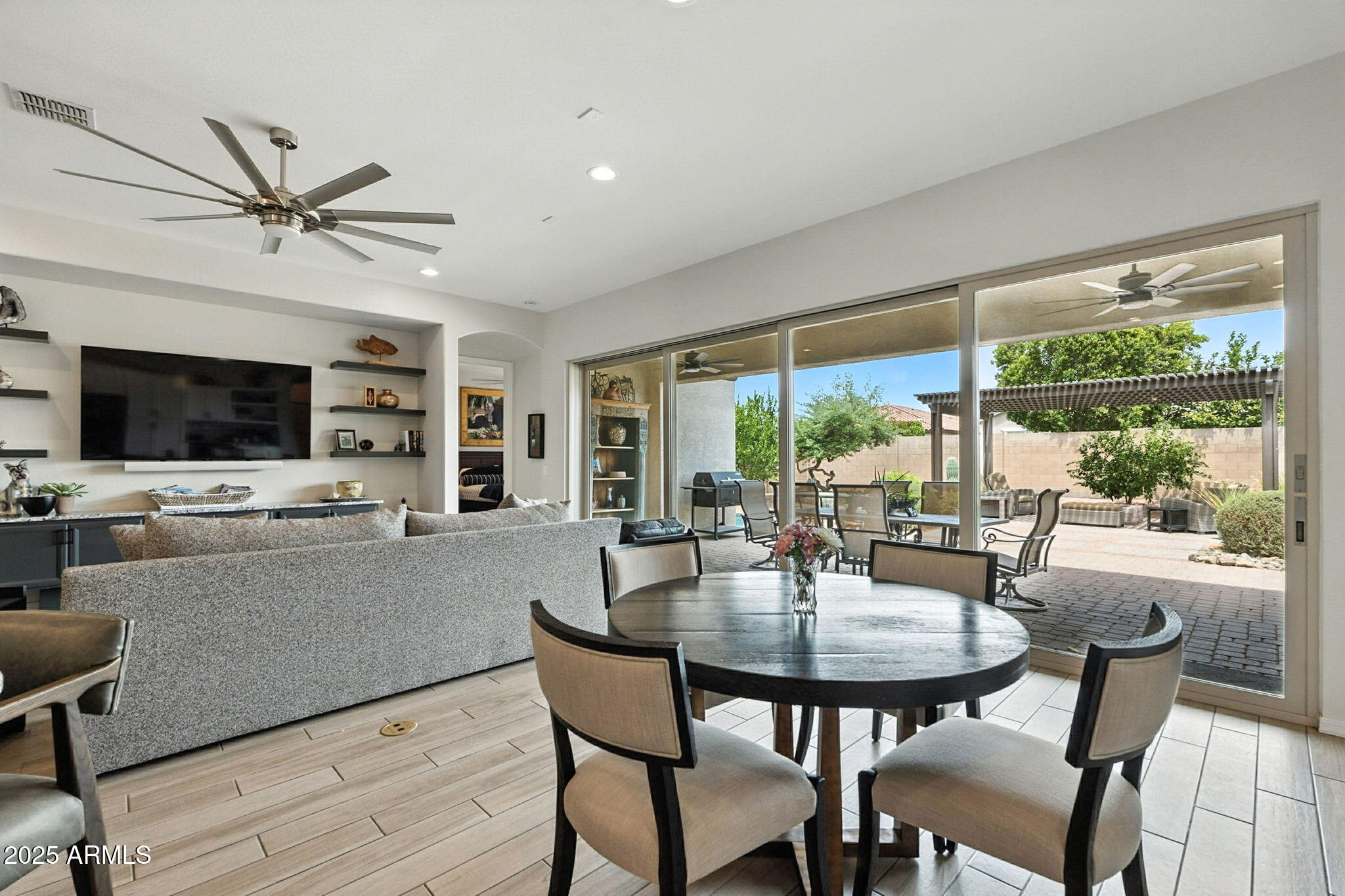 22212 E SENTIERO Drive