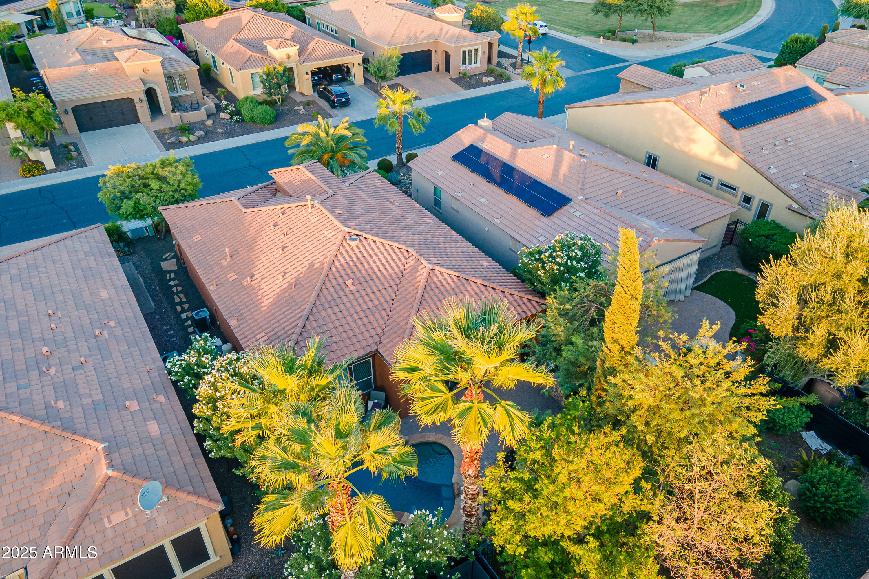 1563 E ARTEMIS Trail