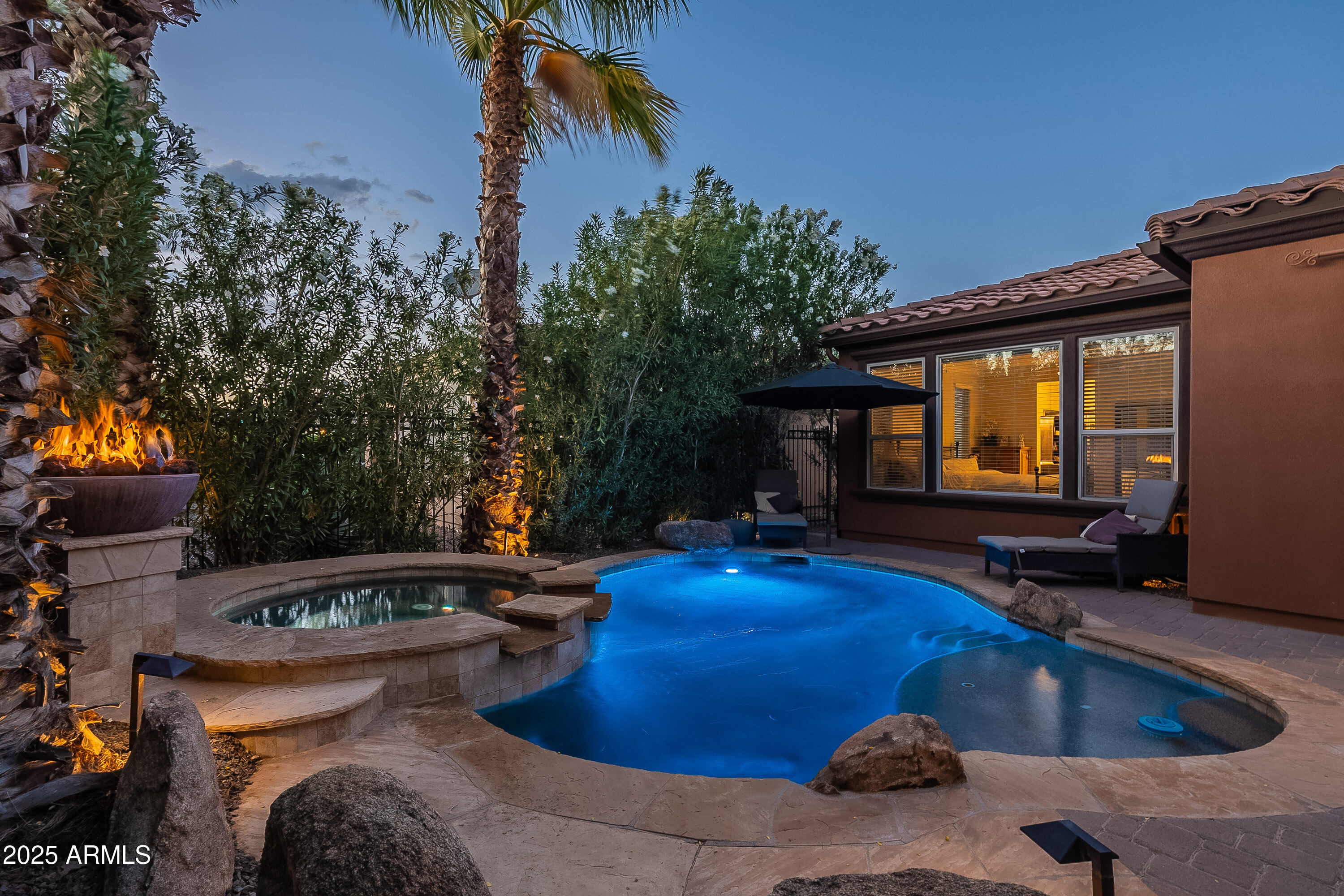 1563 E ARTEMIS Trail