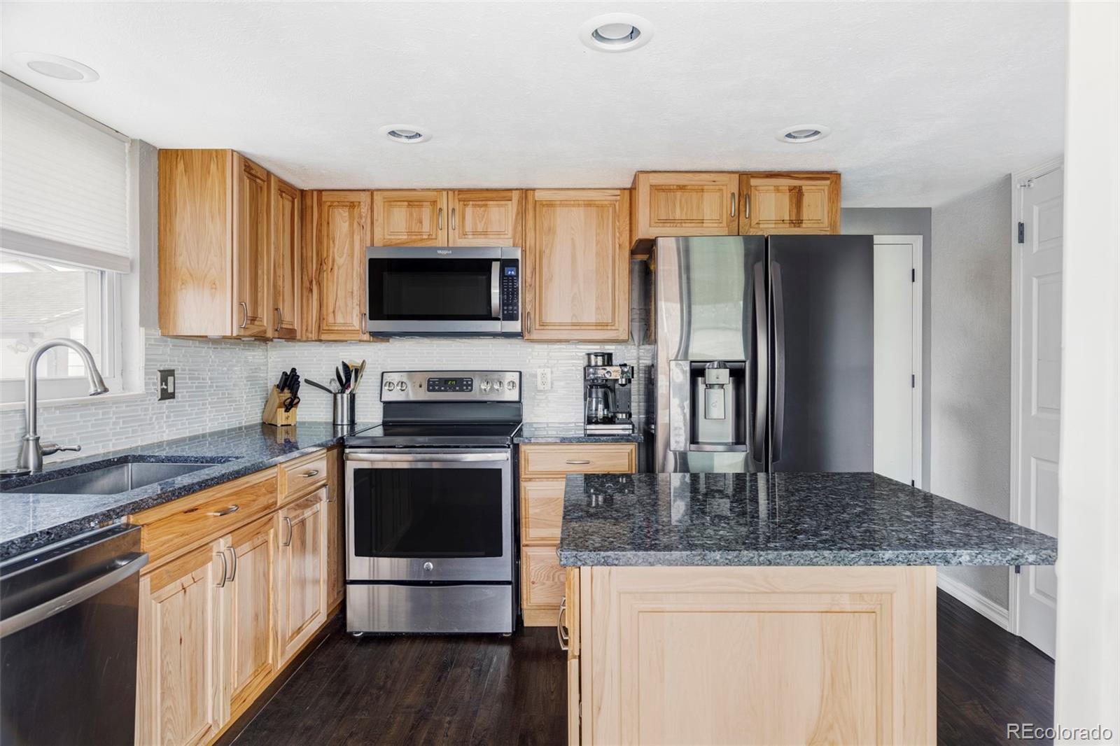 10985 W Alamo Place