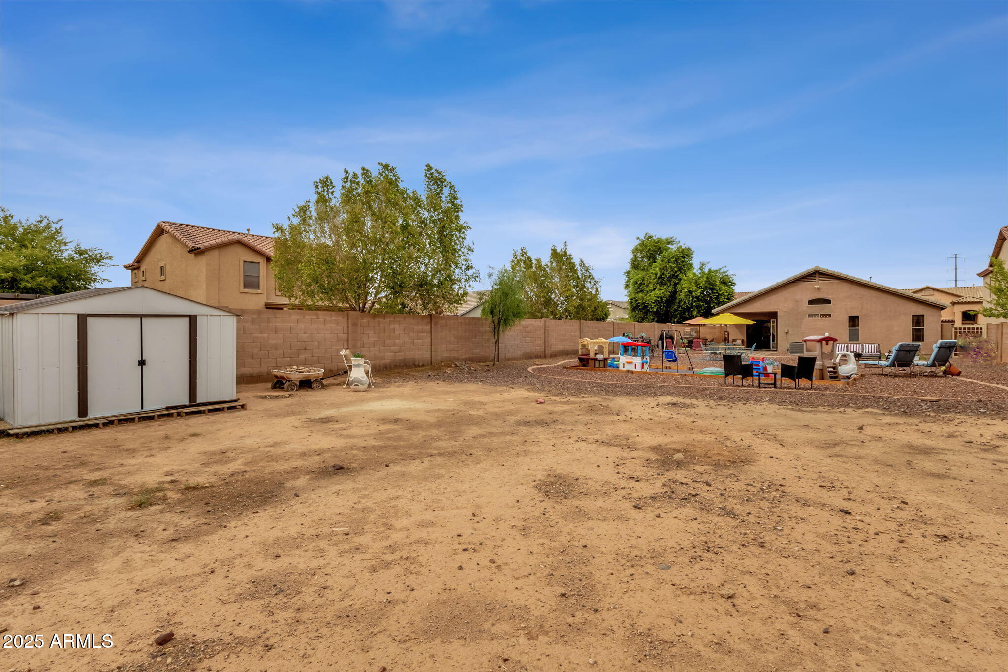 4931 W DESERT Drive