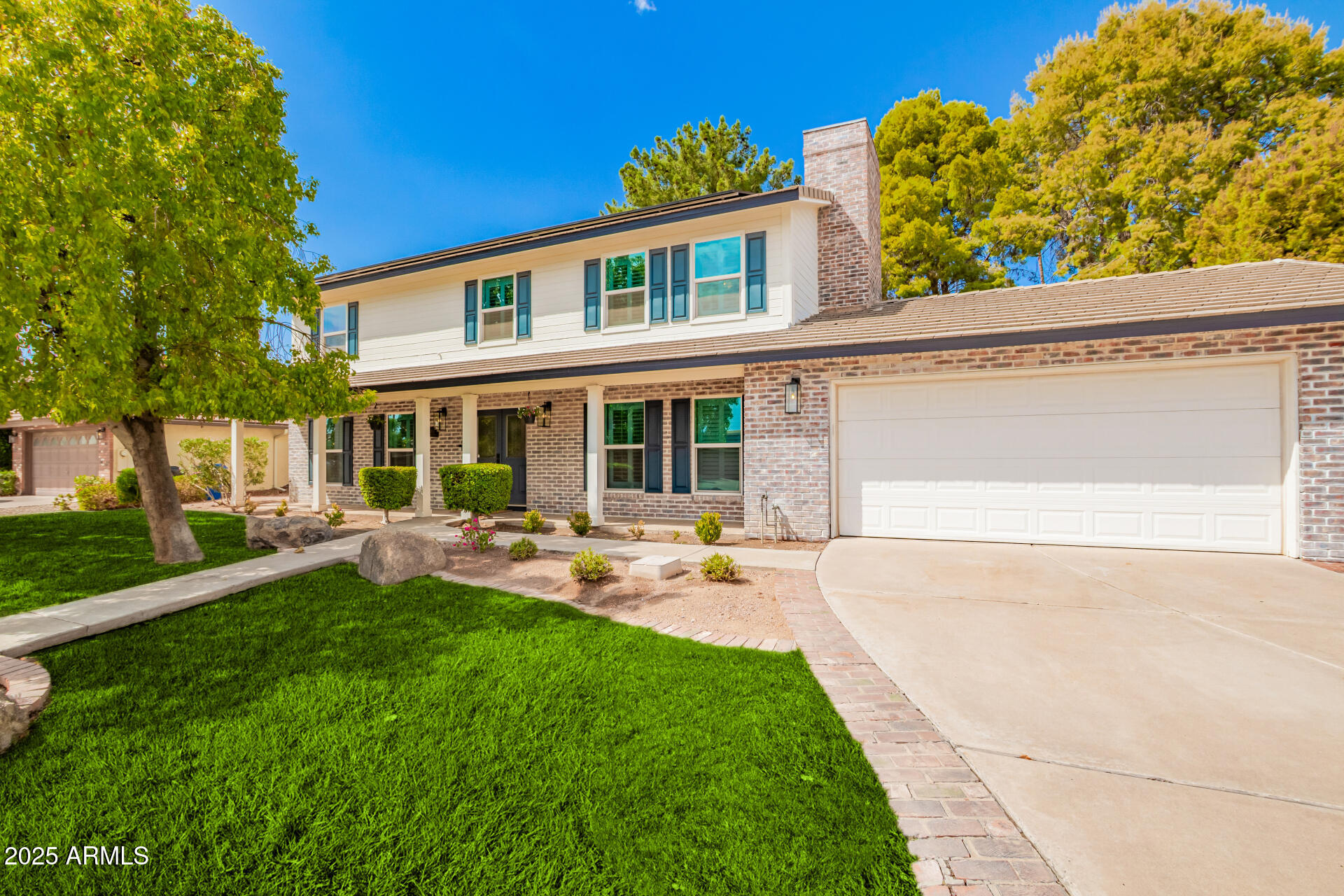 1934 E ENROSE Street