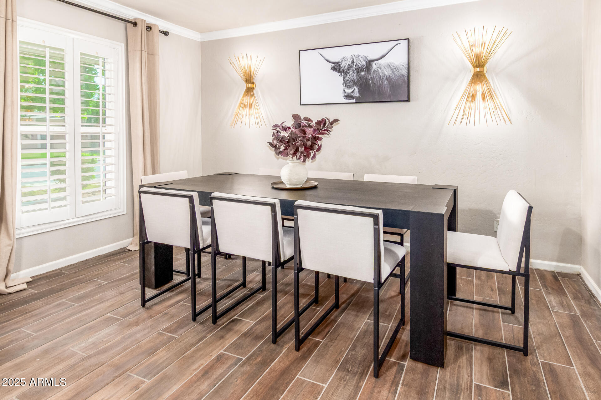 1934 E ENROSE Street