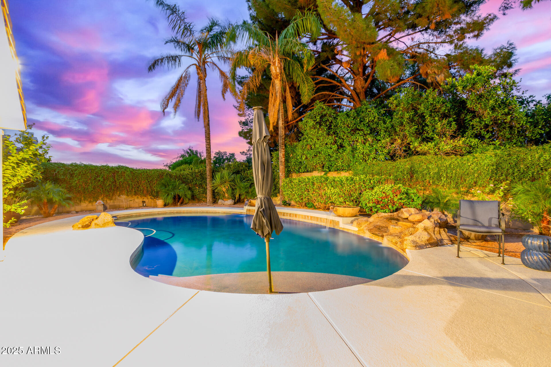 1934 E ENROSE Street