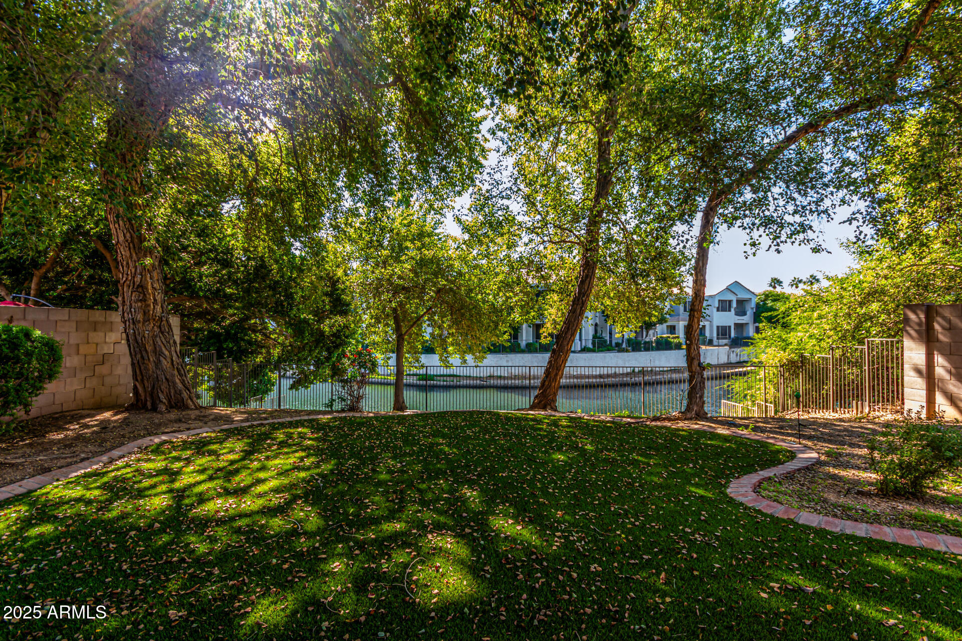 6659 W MONONA Drive