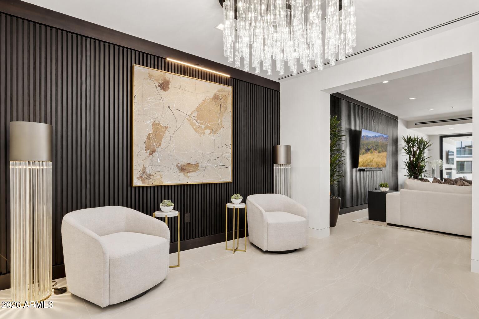 6587 N PALMERAIE Boulevard, 2020