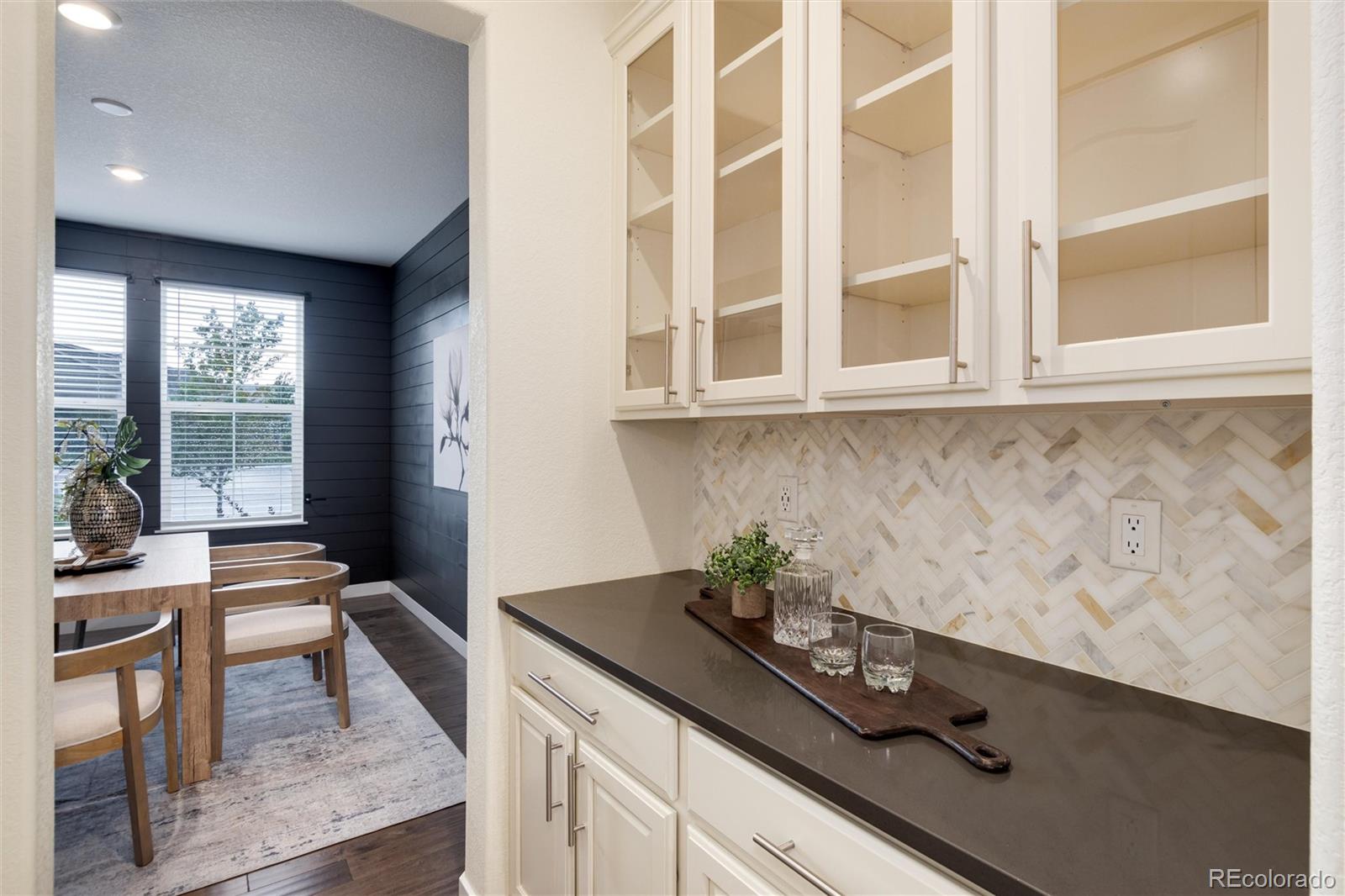 214 Green Valley Circle