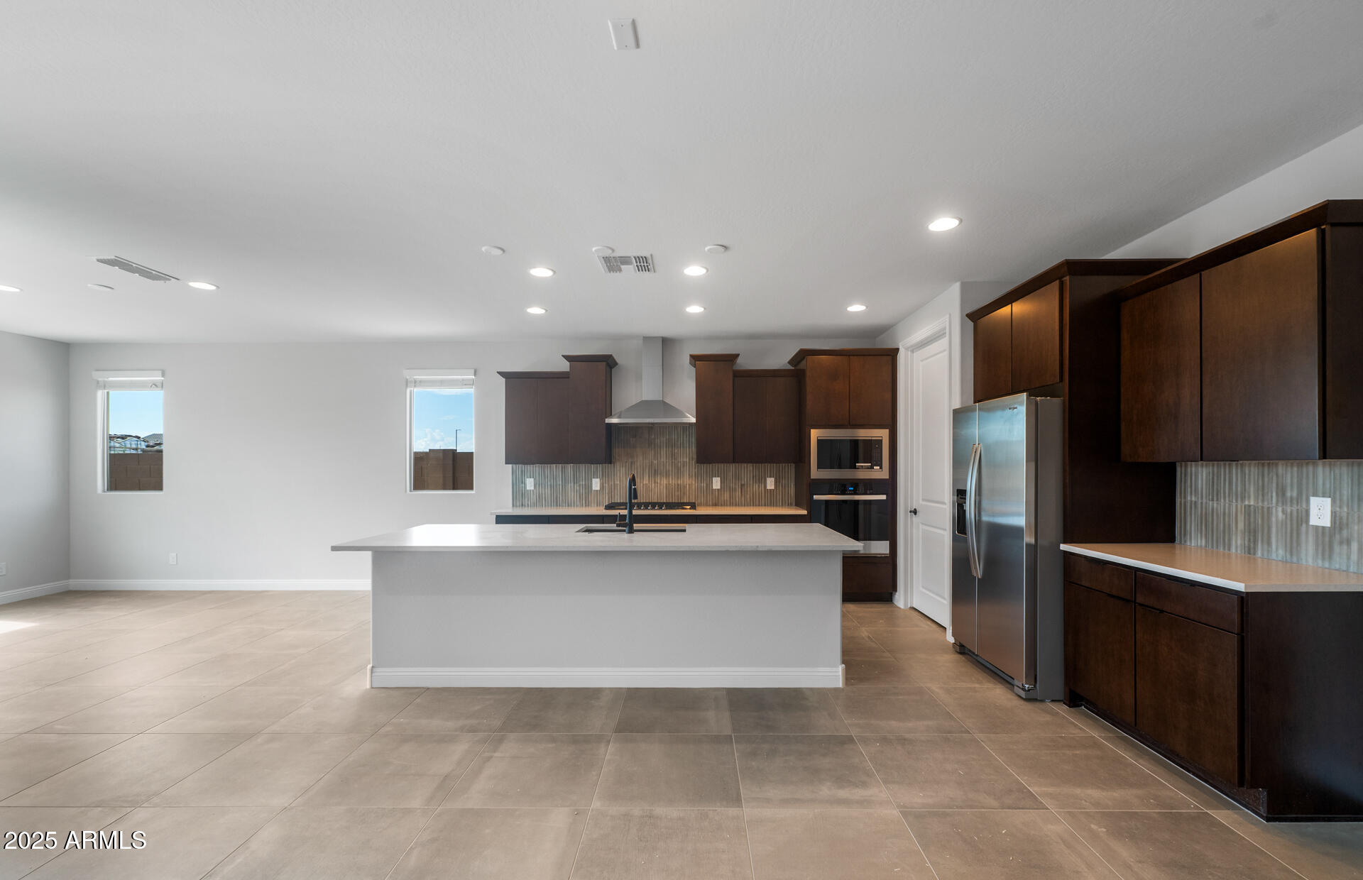 7915 W Cactus Wren Way