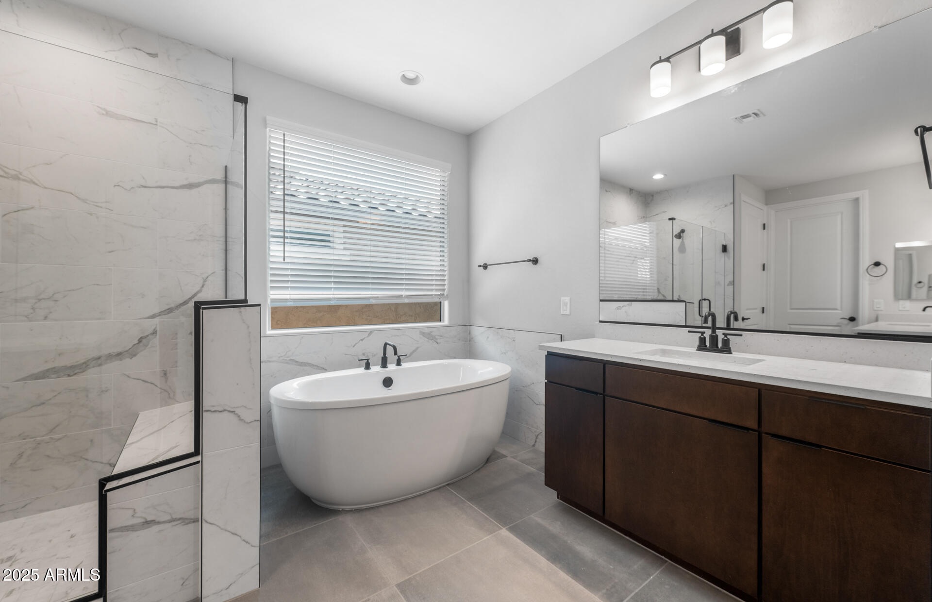 7915 W Cactus Wren Way