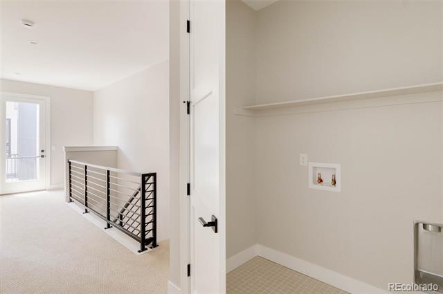 8260 E 36th Avenue Unit: 31