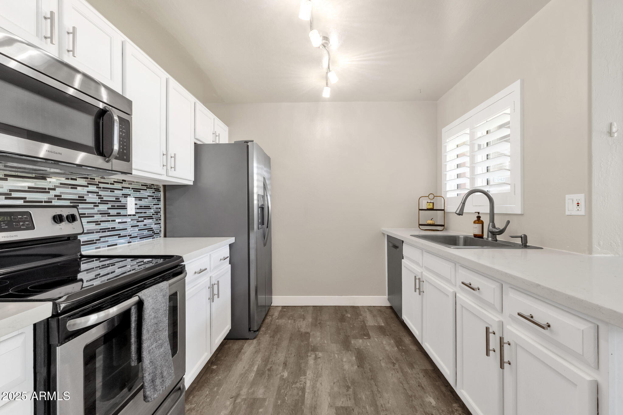 11260 N 92ND Street, 2043