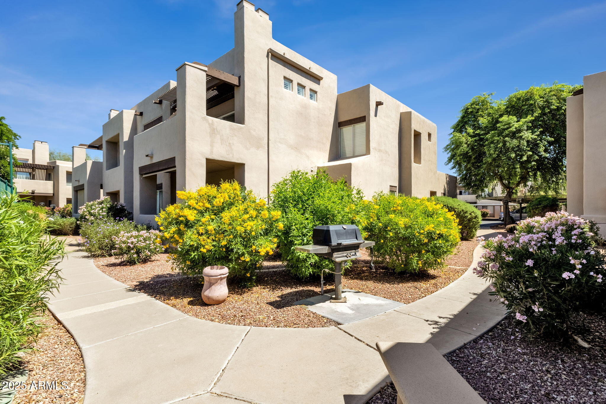 11260 N 92ND Street, 2043