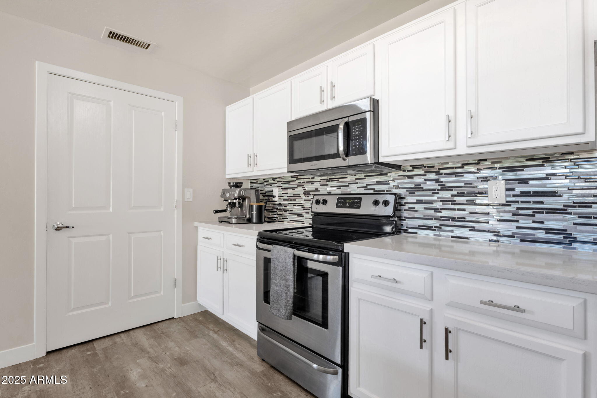 11260 N 92ND Street, 2043