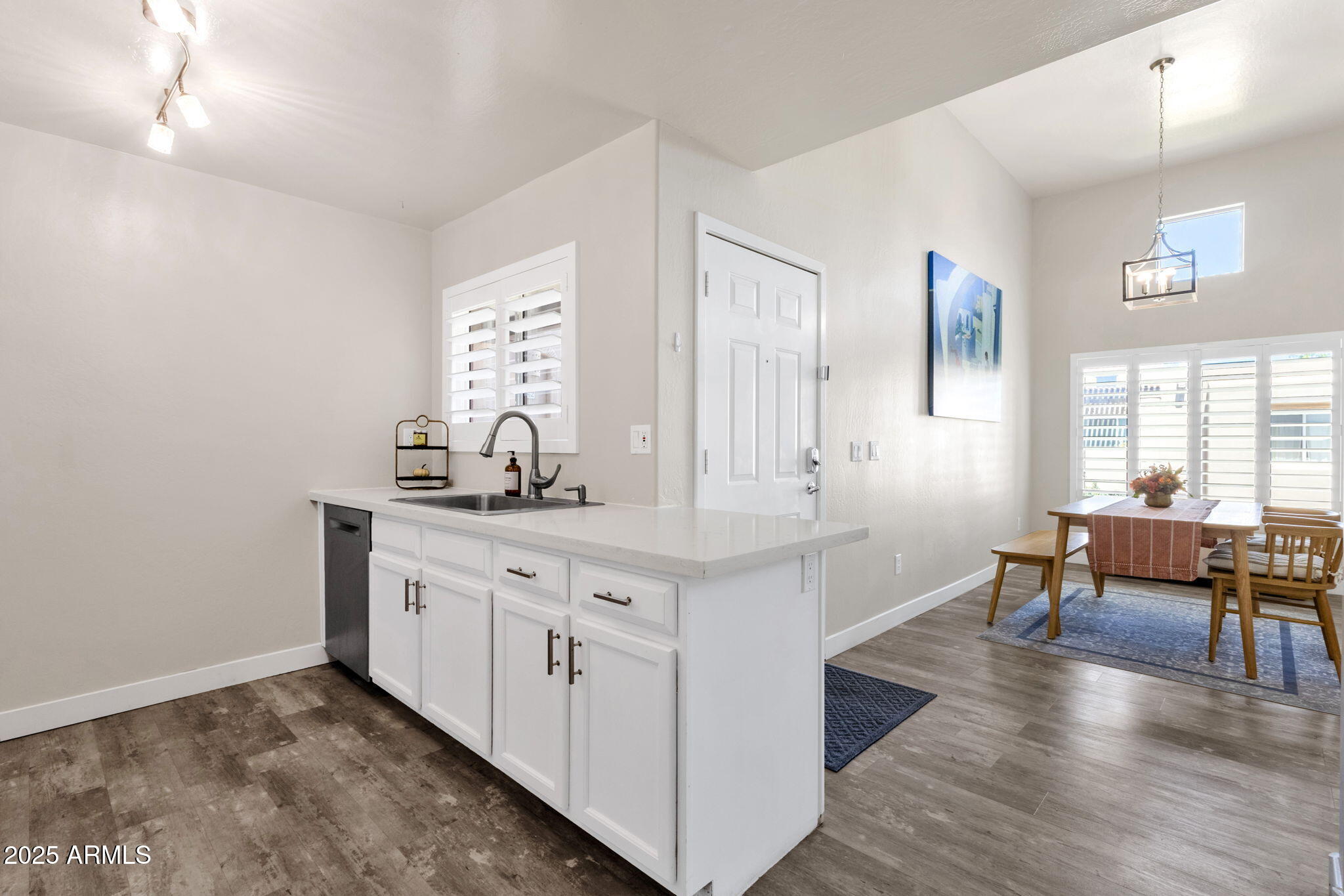 11260 N 92ND Street, 2043