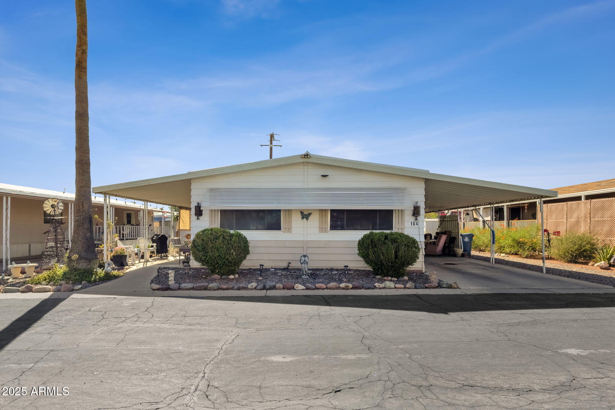 200 E Knox Road, 104