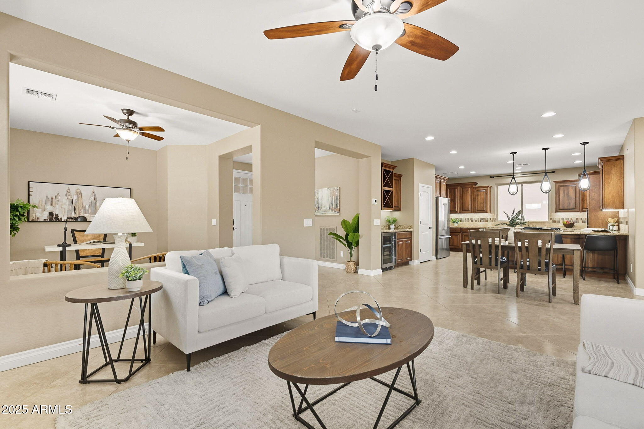 1518 E COPPER Hollow