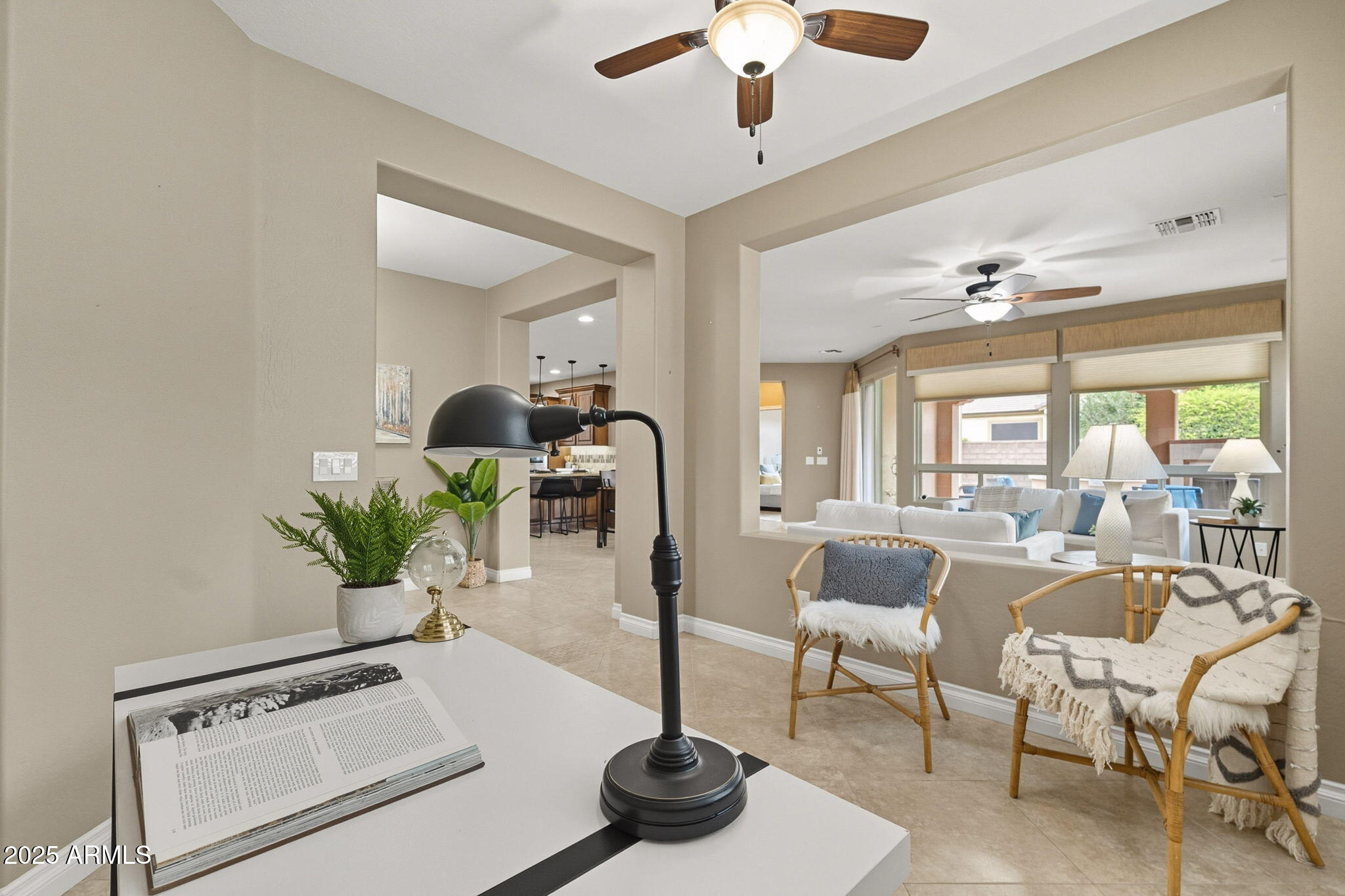 1518 E COPPER Hollow
