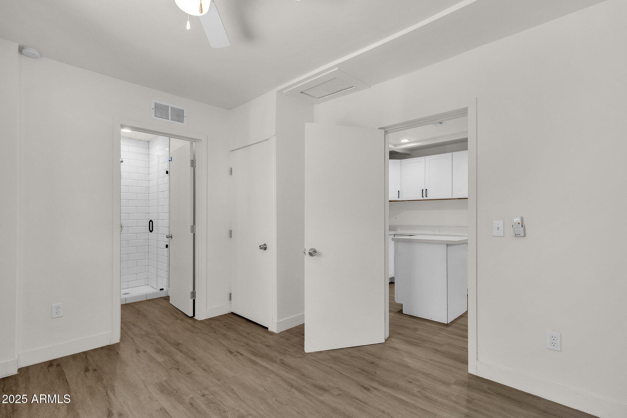 325 N 17TH Drive
