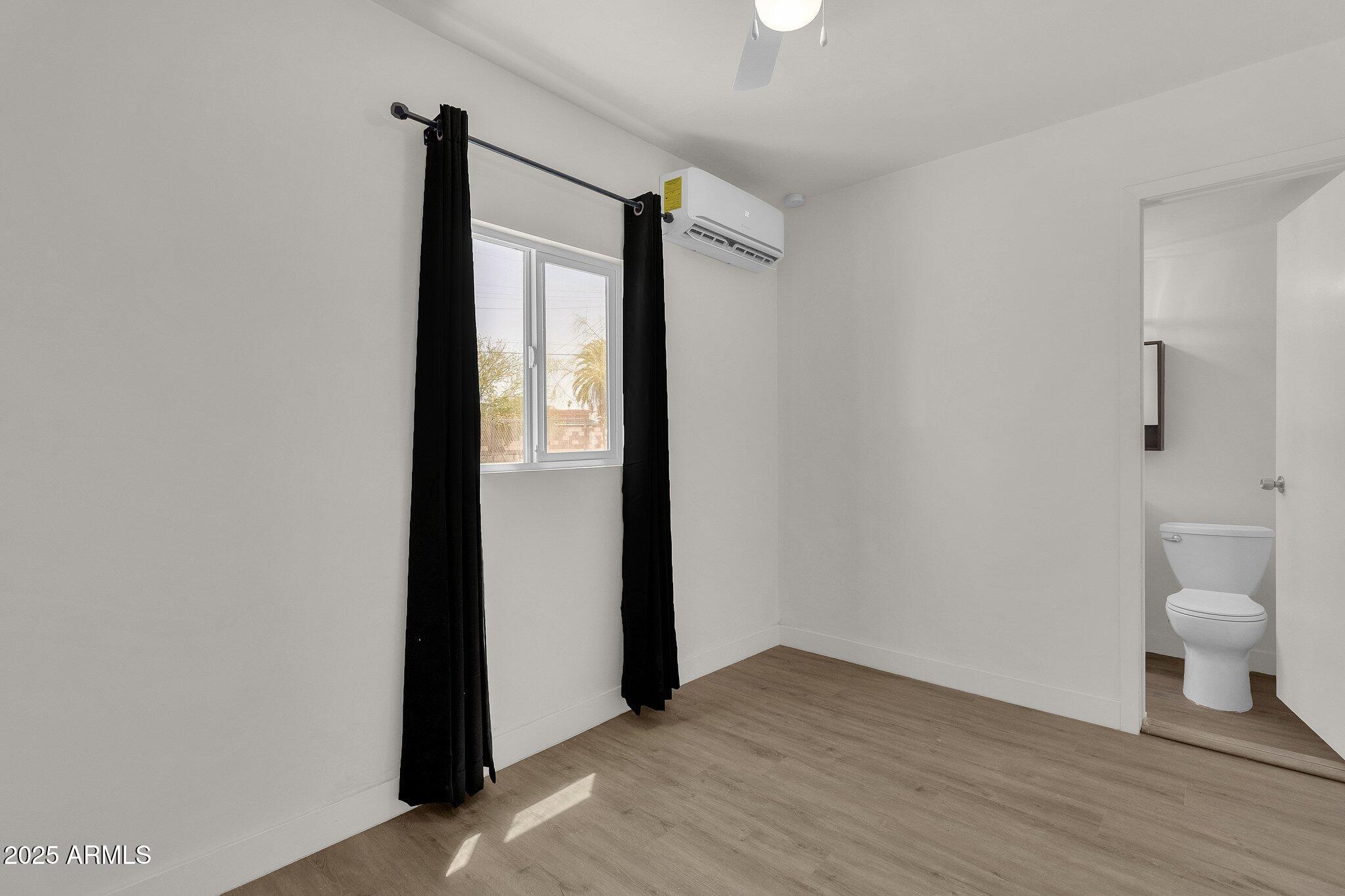 325 N 17TH Drive