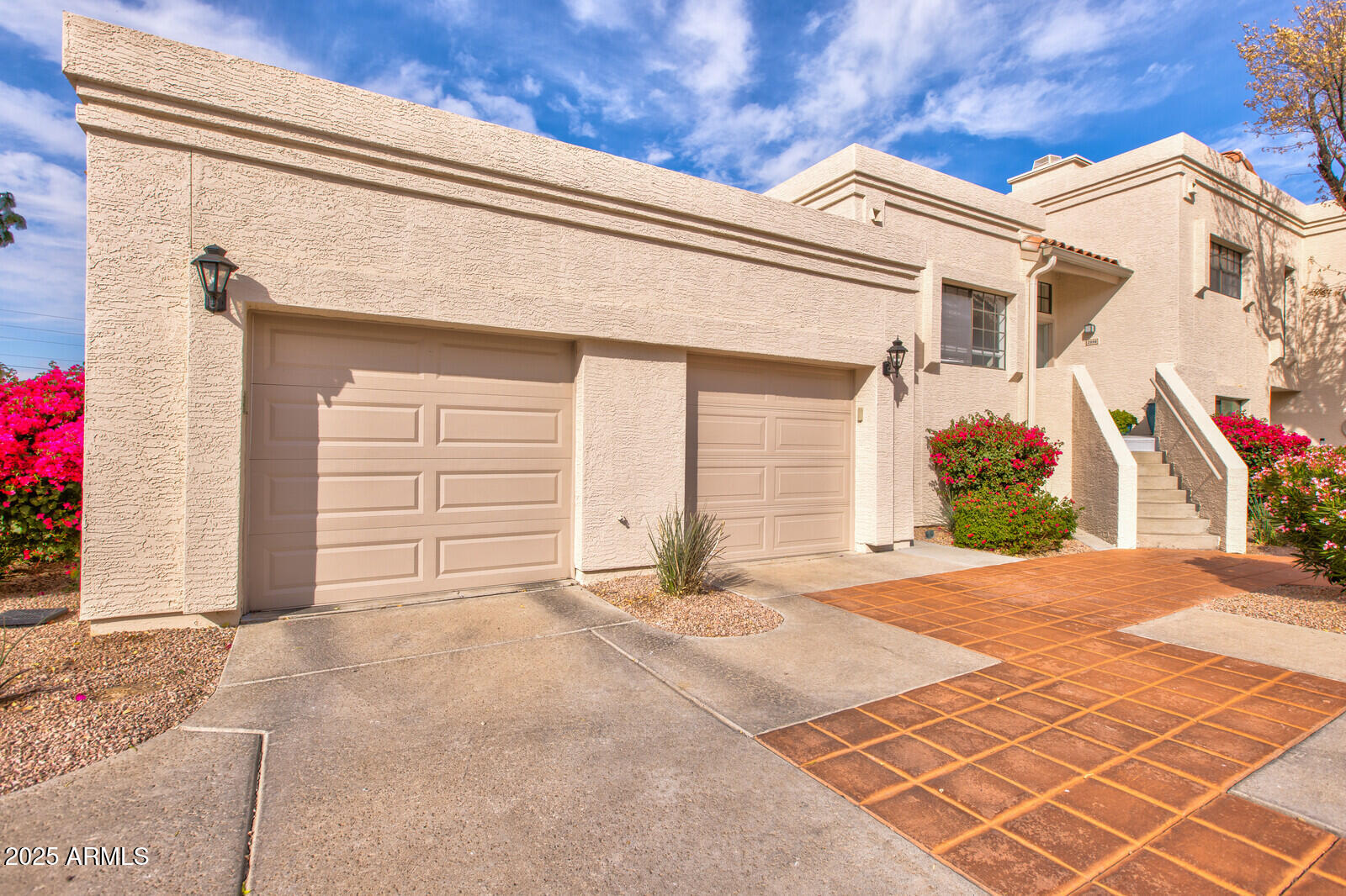 7800 E LINCOLN Drive, 1096