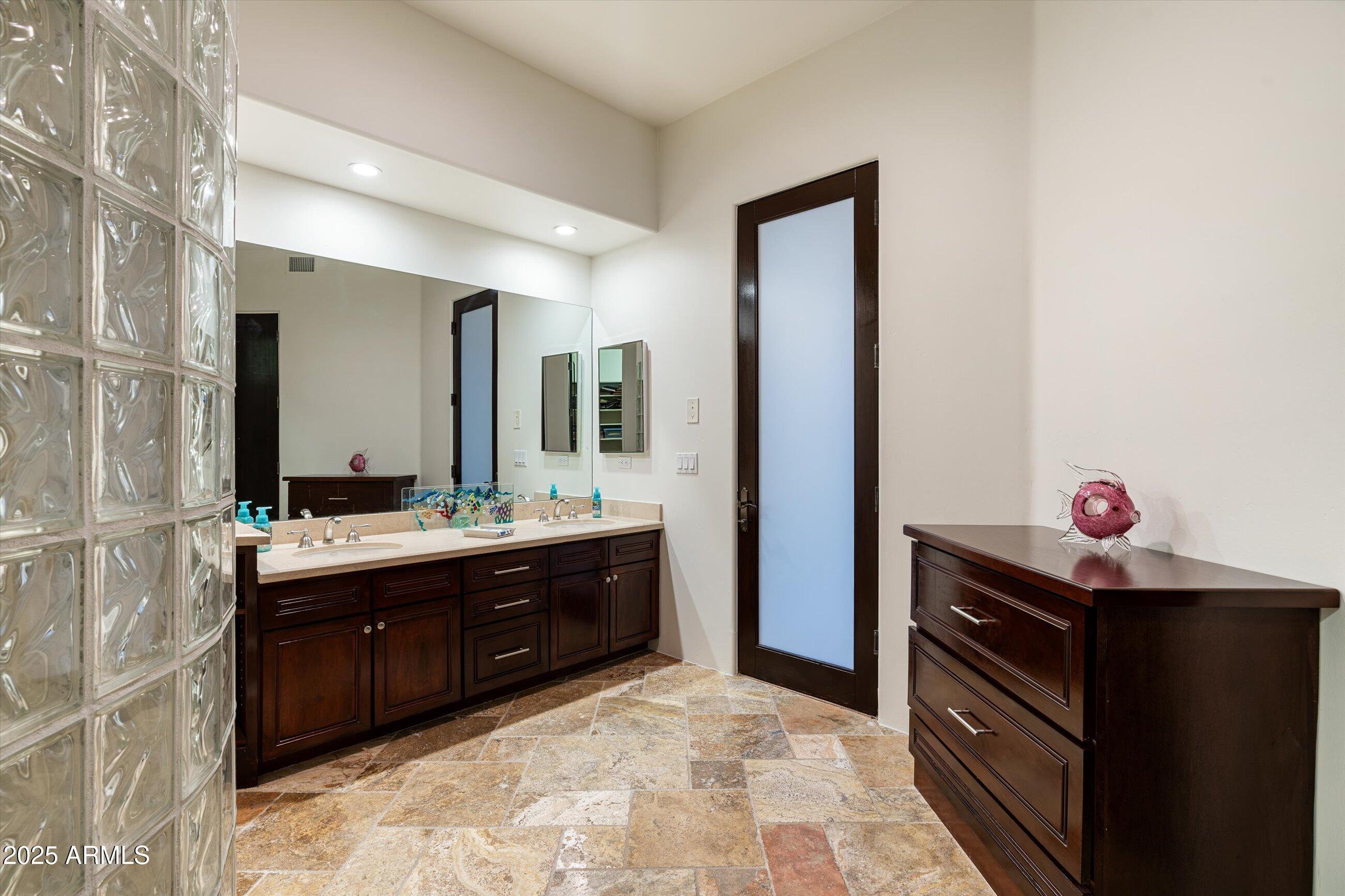 11428 E Salero Drive