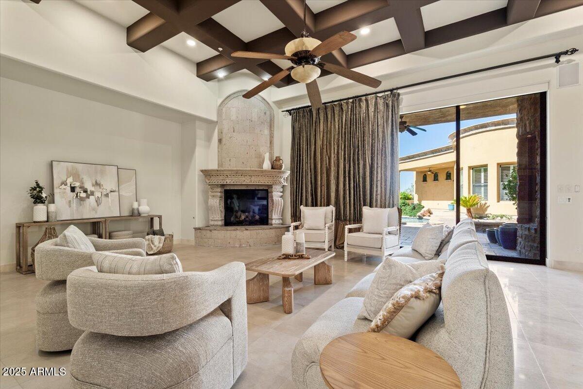 4037 N PINNACLE HILLS Circle