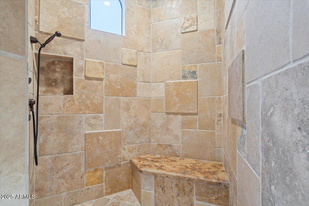 4037 N PINNACLE HILLS Circle