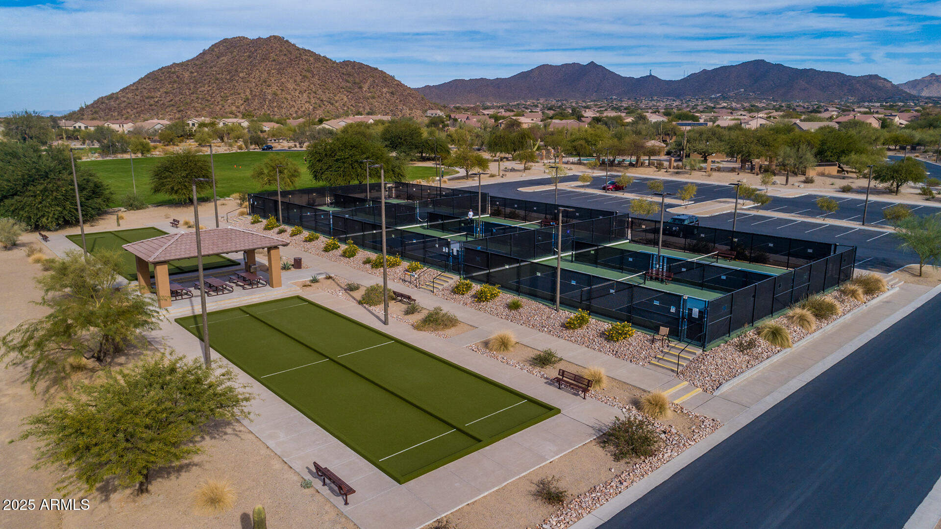 4037 N PINNACLE HILLS Circle