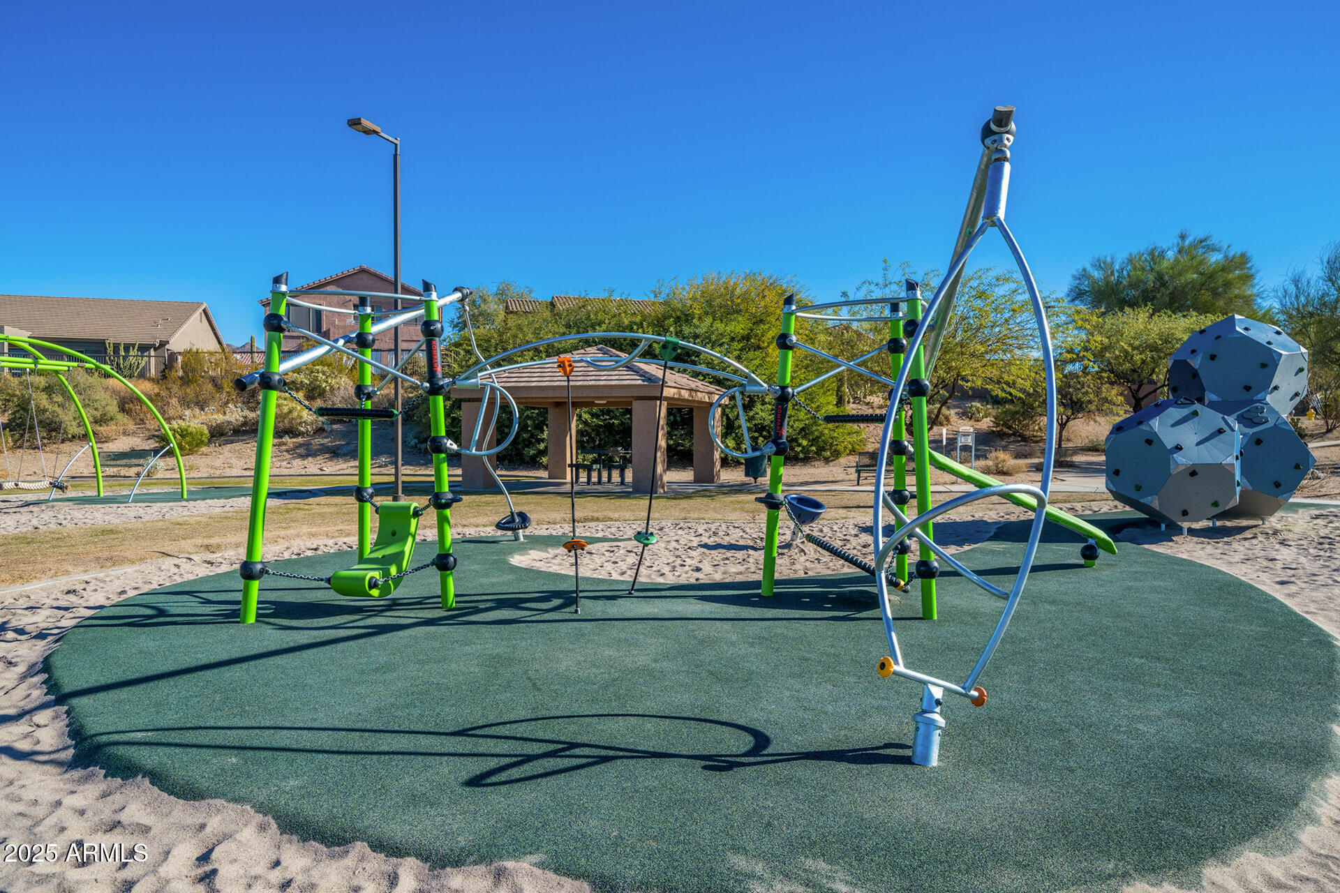 4037 N PINNACLE HILLS Circle