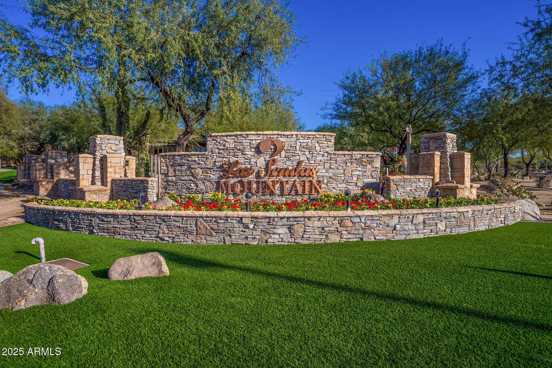 4037 N PINNACLE HILLS Circle