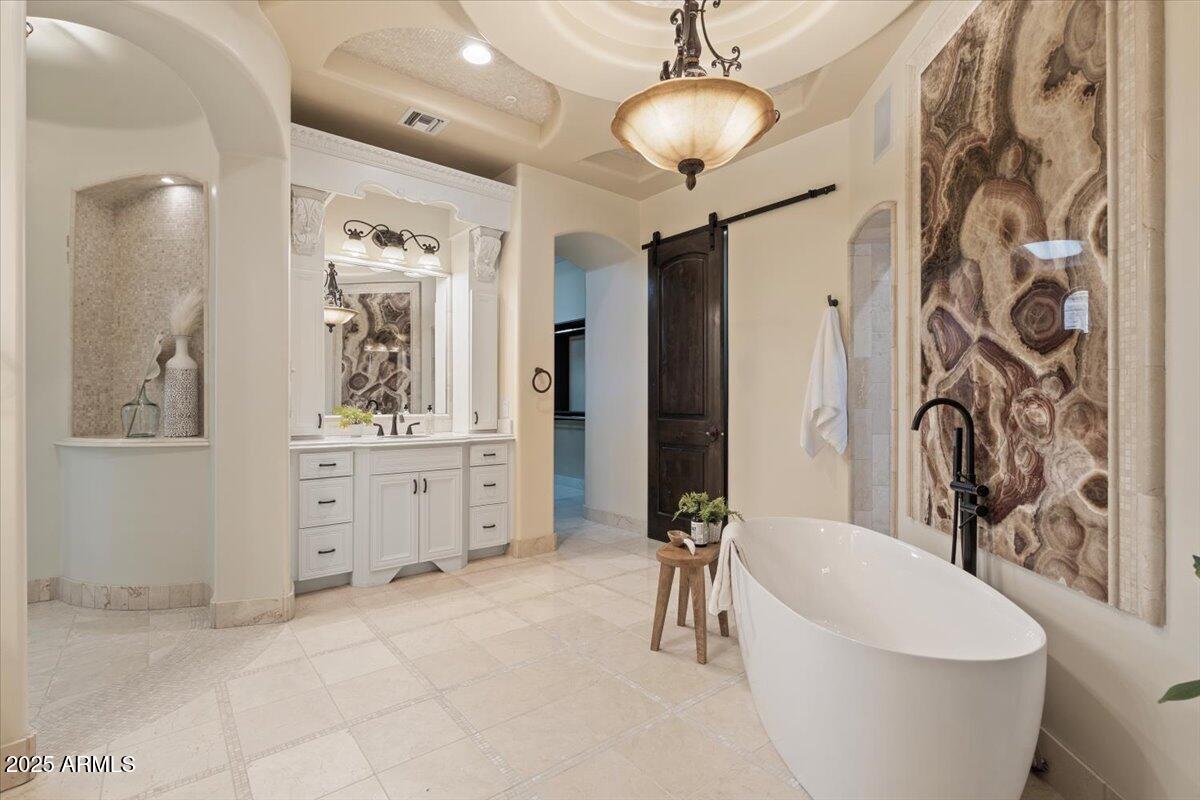 4037 N PINNACLE HILLS Circle