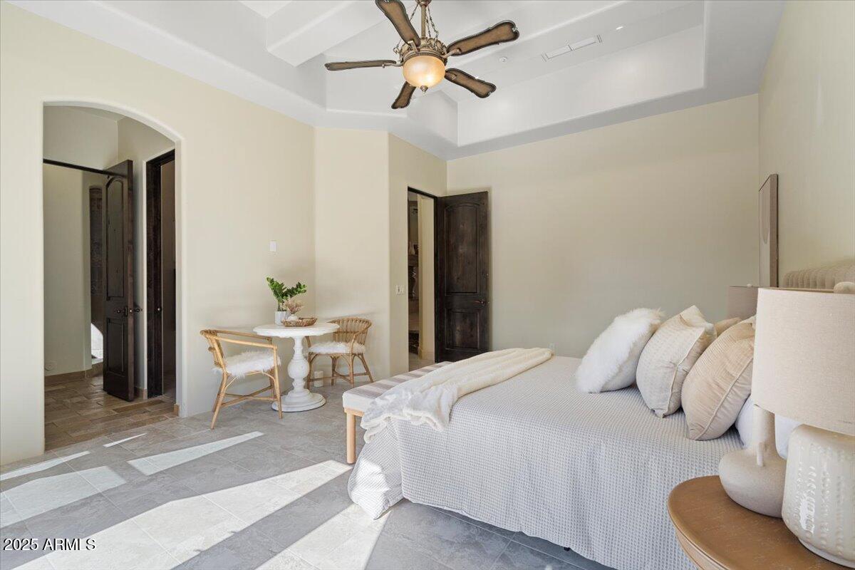 4037 N PINNACLE HILLS Circle