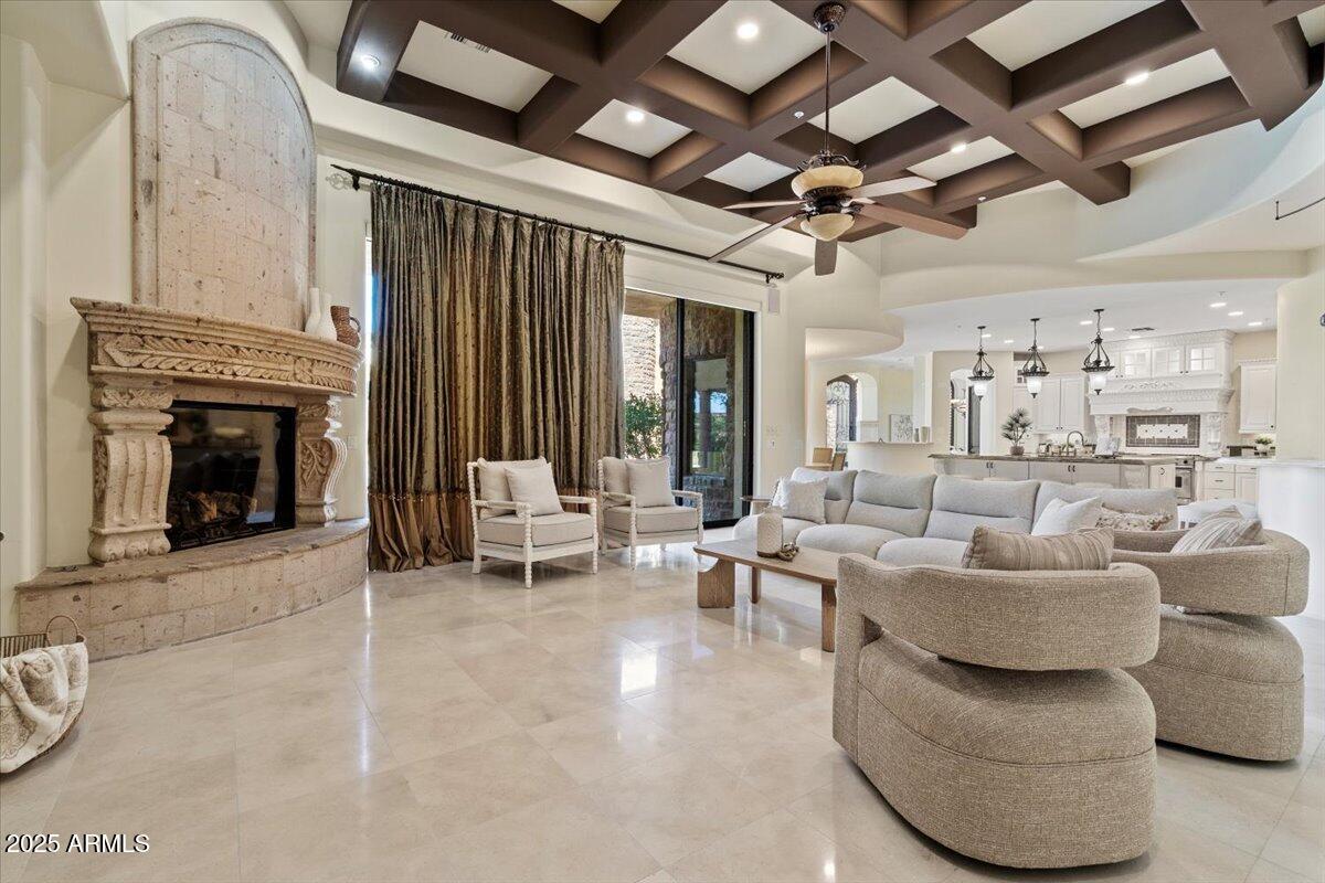 4037 N PINNACLE HILLS Circle