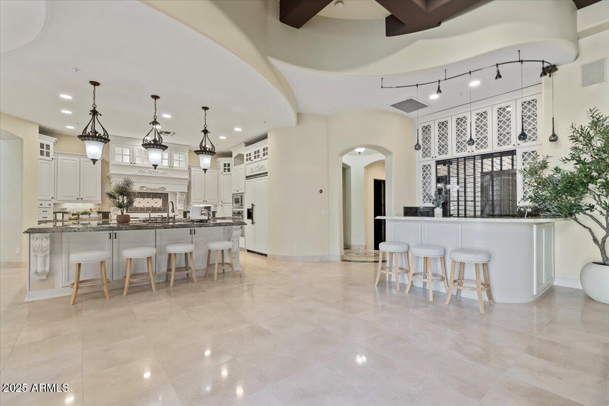 4037 N PINNACLE HILLS Circle