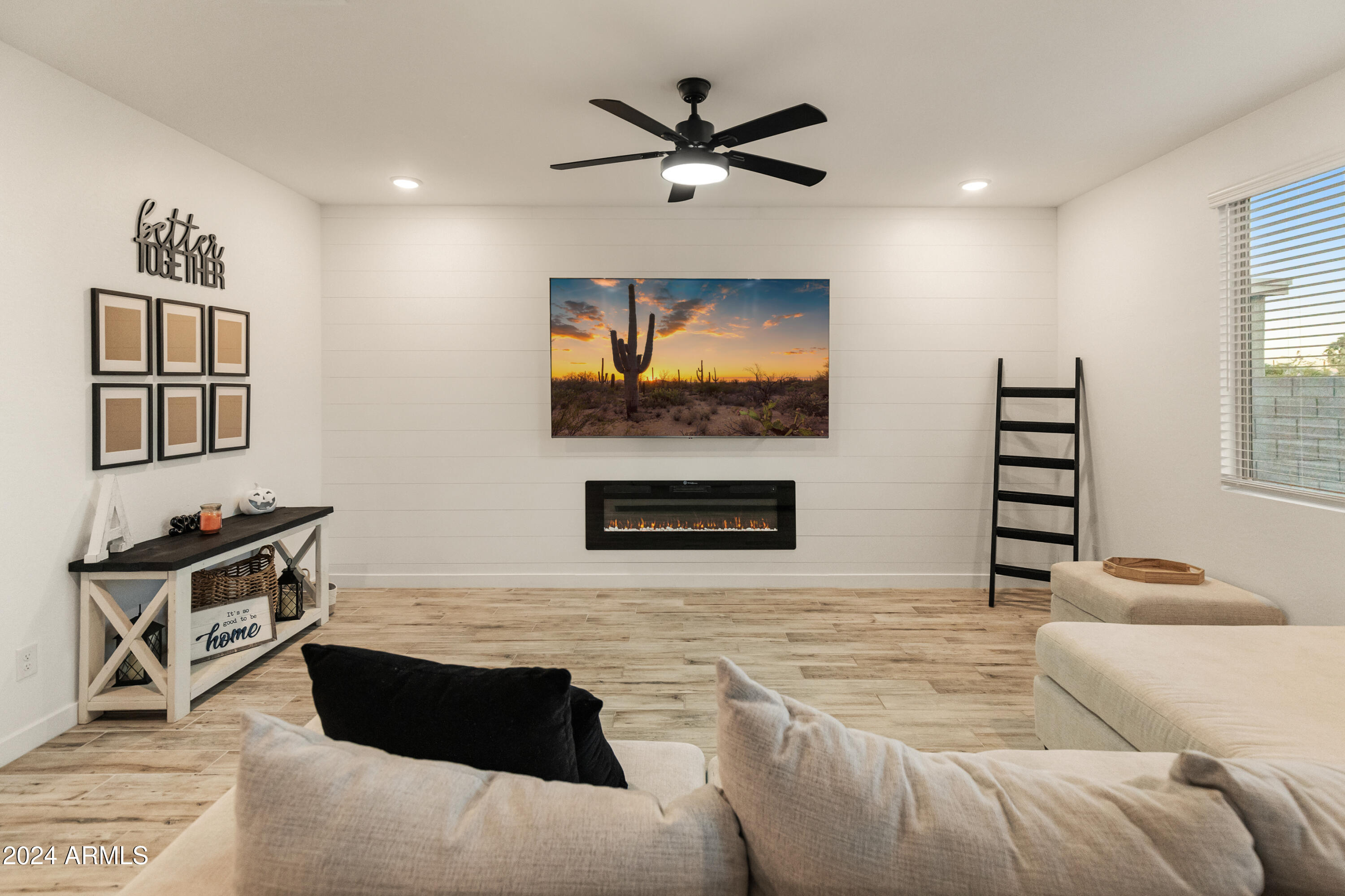 16848 W ALICE Avenue