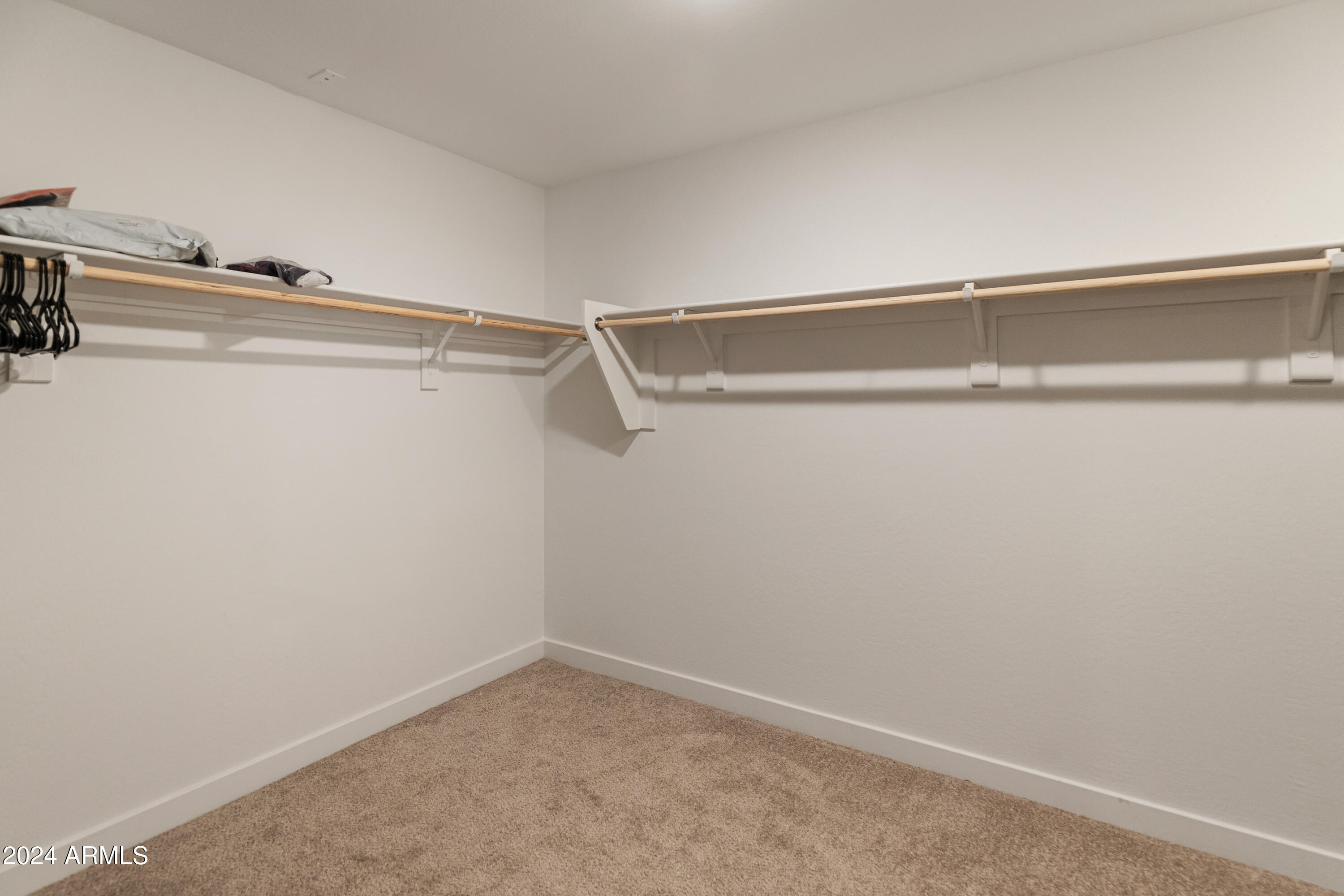 16848 W ALICE Avenue