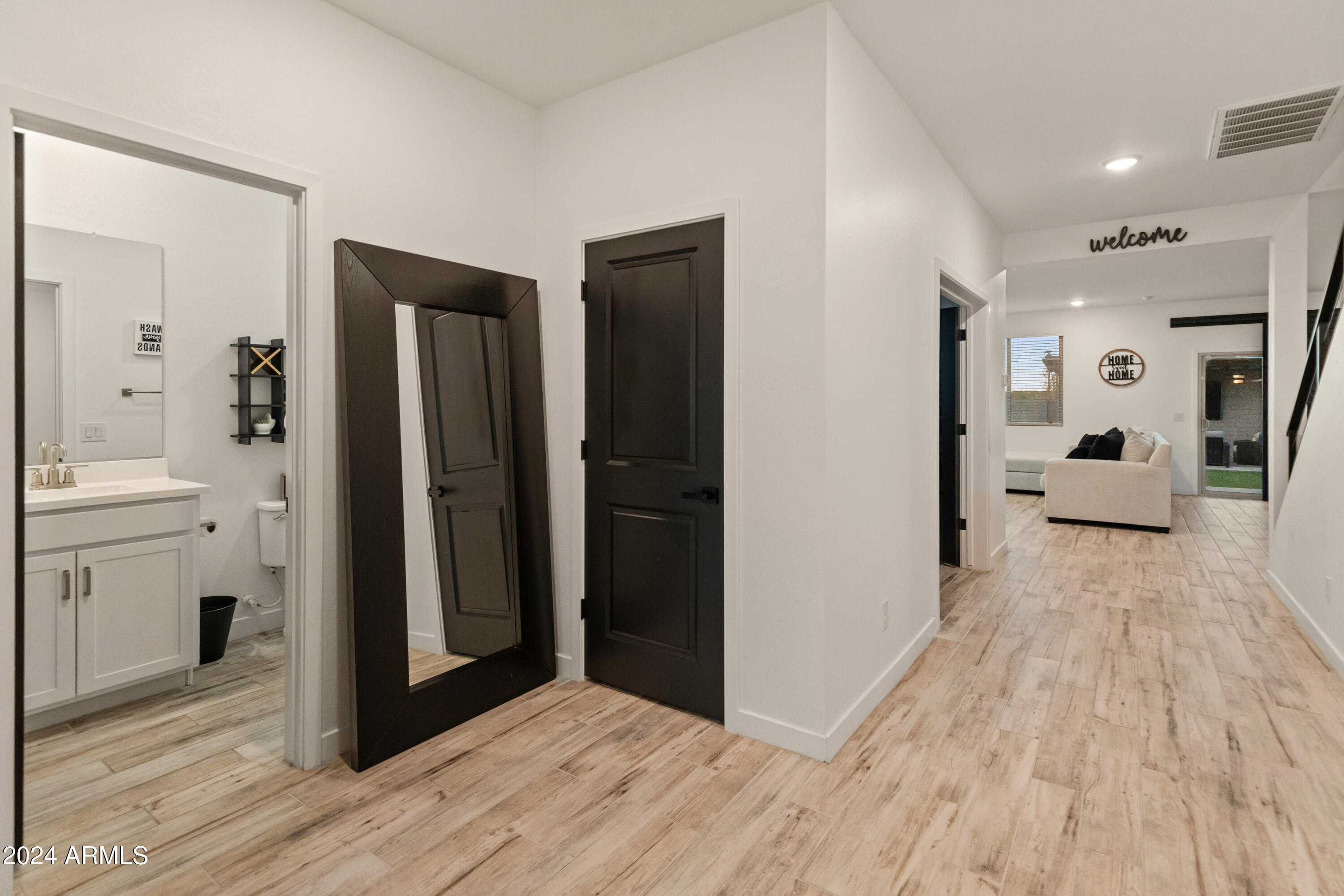 16848 W ALICE Avenue