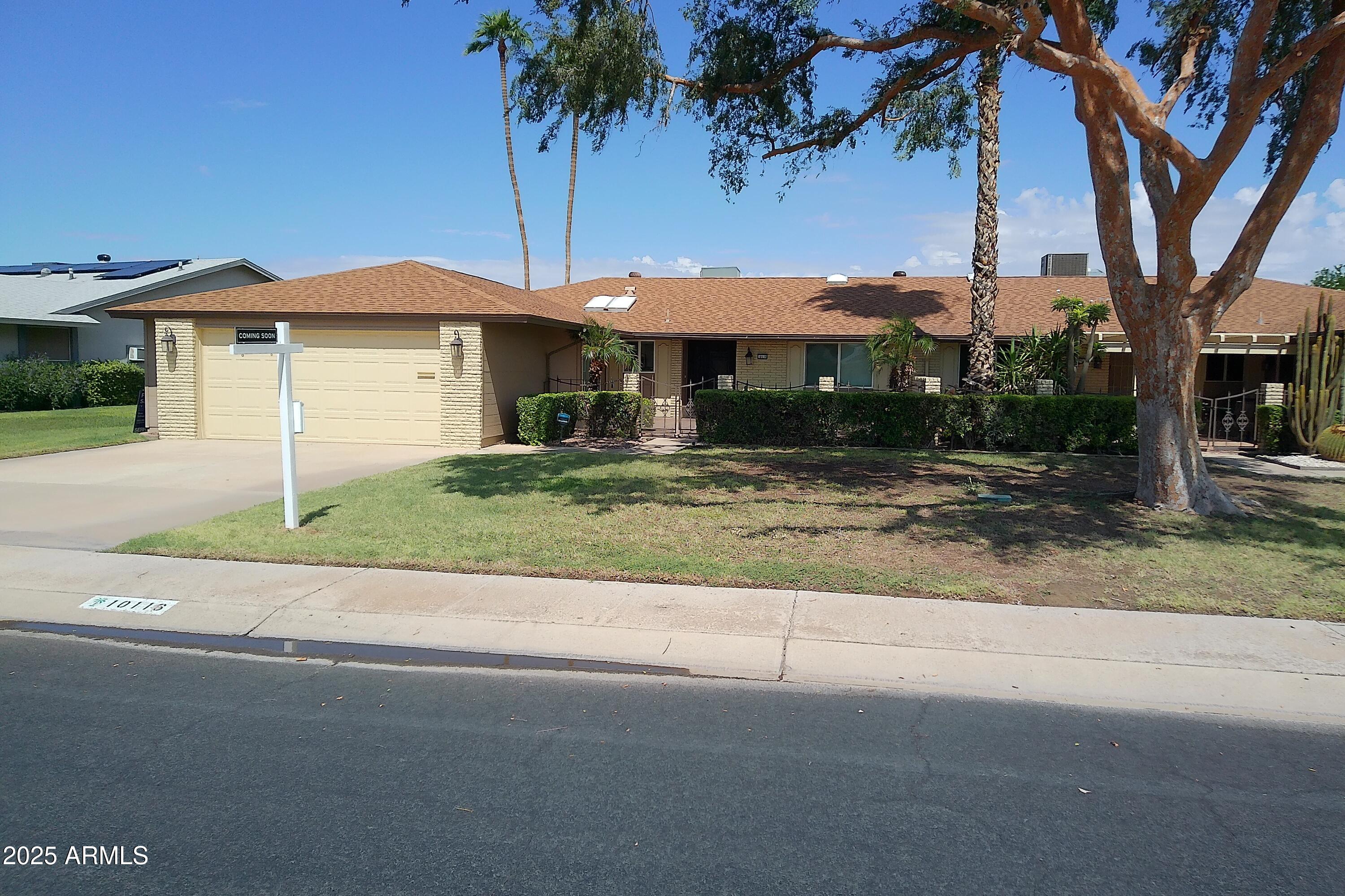 10116 W BOLIVAR Drive