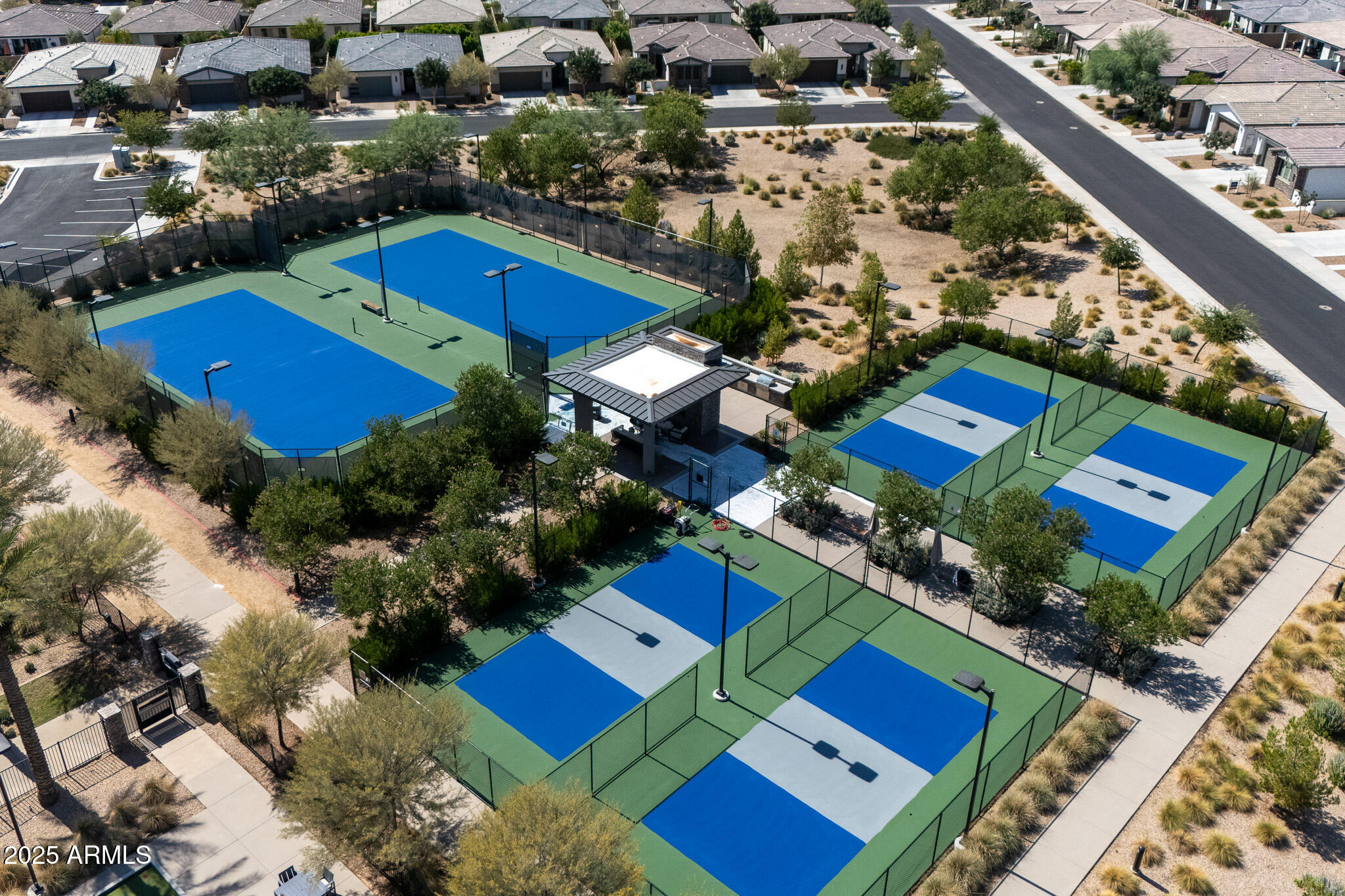 1304 W Desert Hills Drive