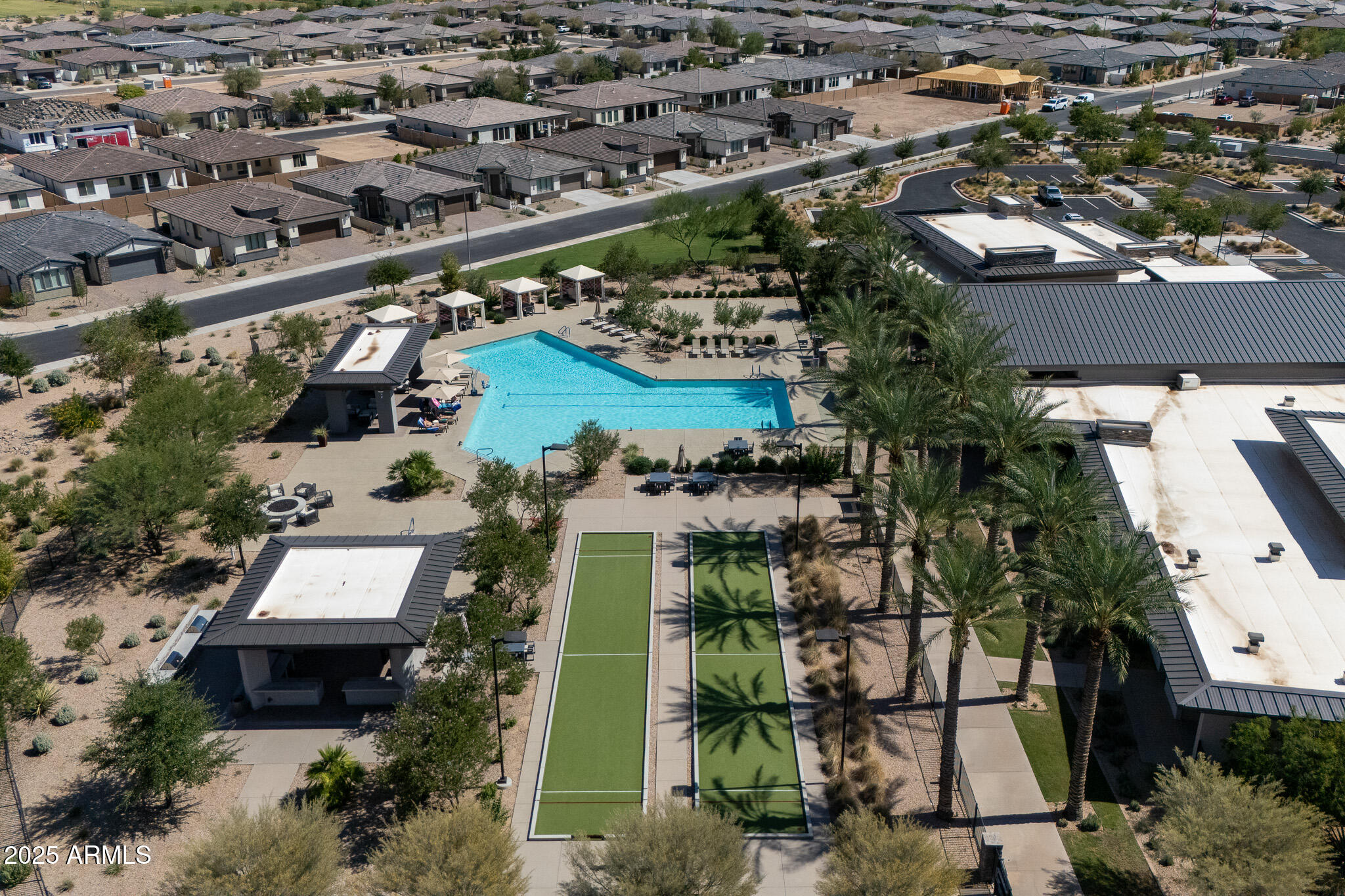 1304 W Desert Hills Drive