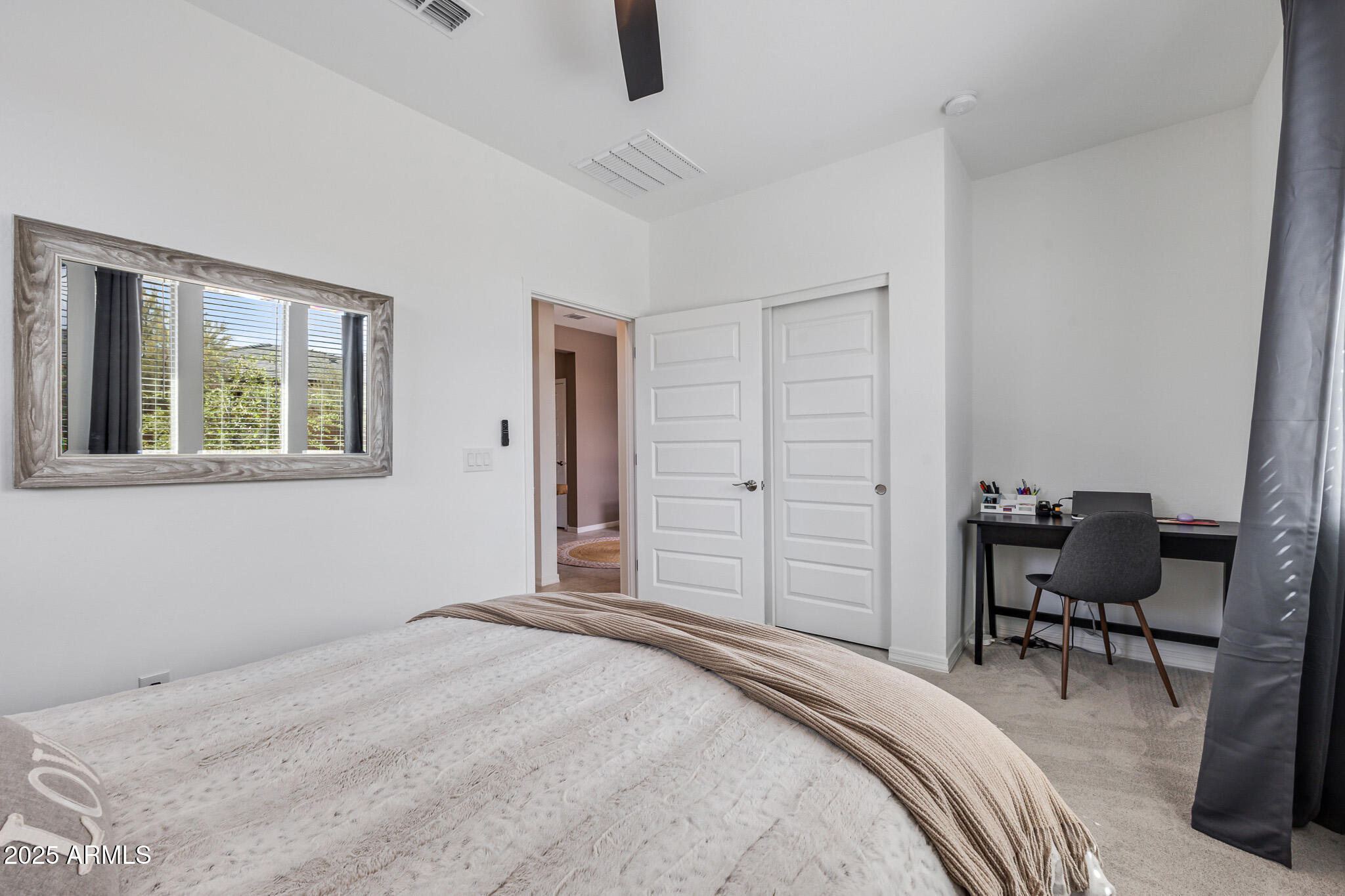 1304 W Desert Hills Drive