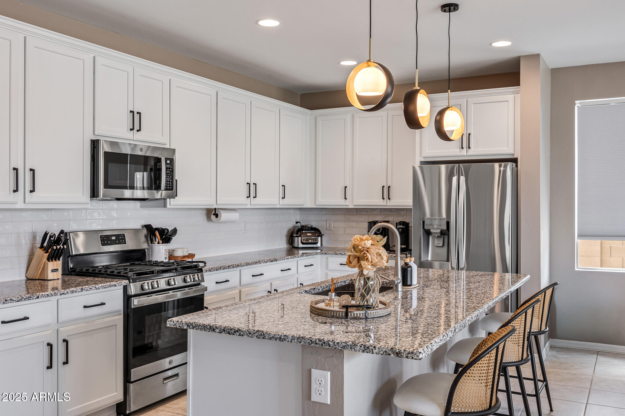 1304 W Desert Hills Drive